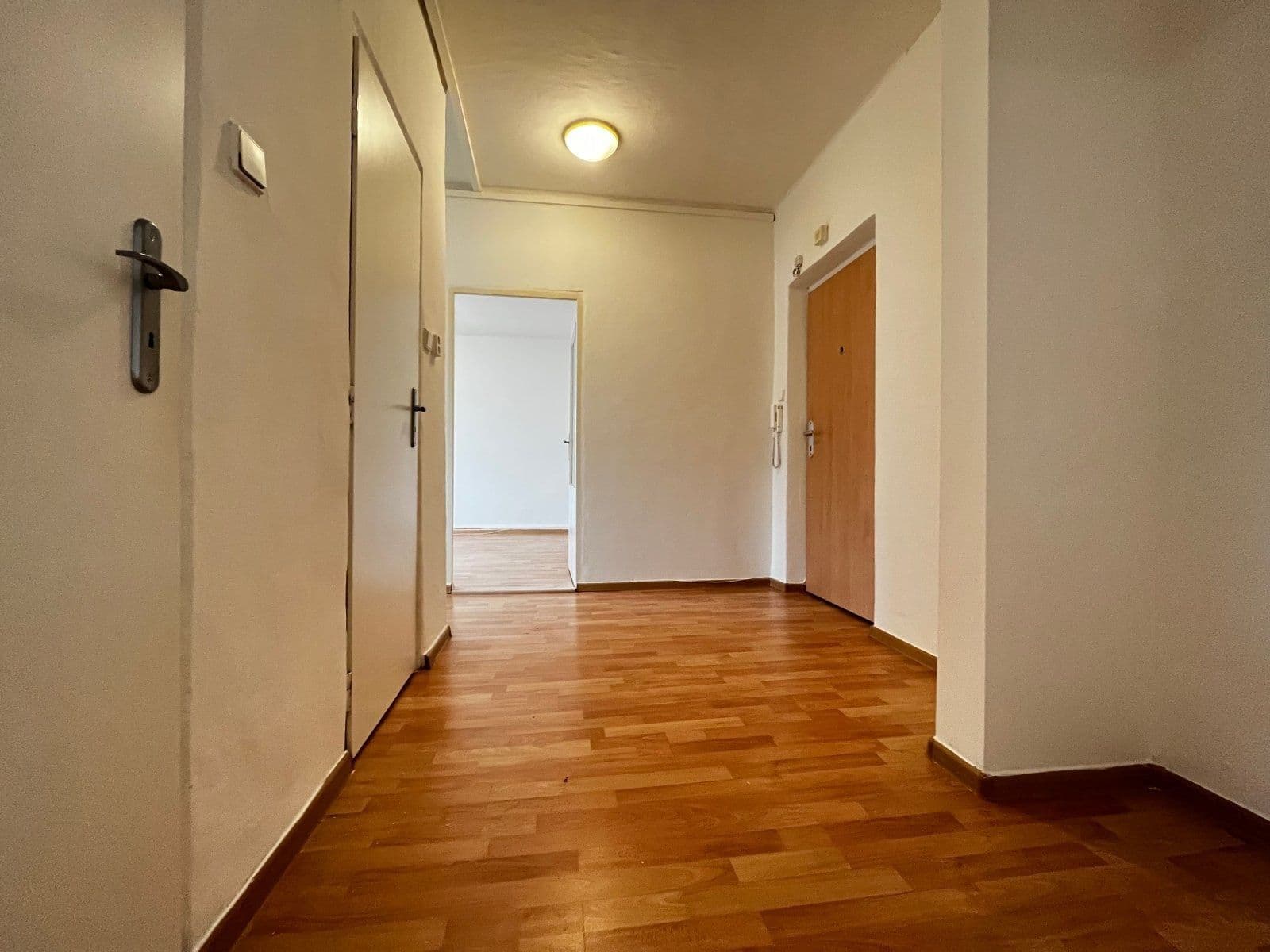 2 bedroom flat to rent, 52 m², Ruská, Karviná, Moravskoslezský Region 2 bedroom flat to rent, 52 m², Ruská, Karviná, Moravskoslezský Region