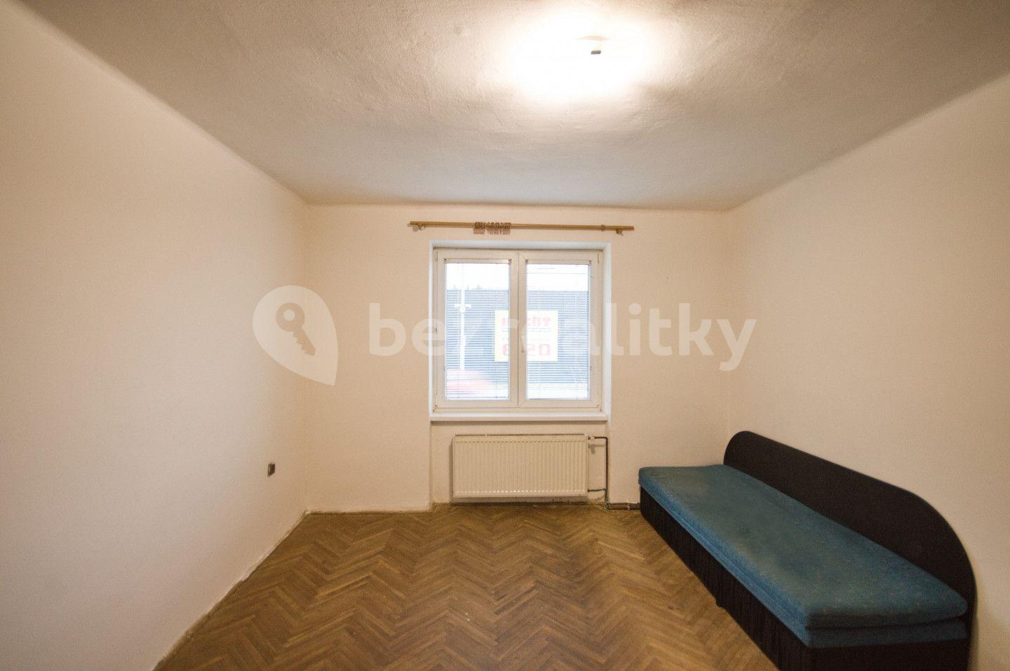 3 bedroom flat for sale, 68 m², Nádražní, Valašské Meziříčí, Zlínský Region