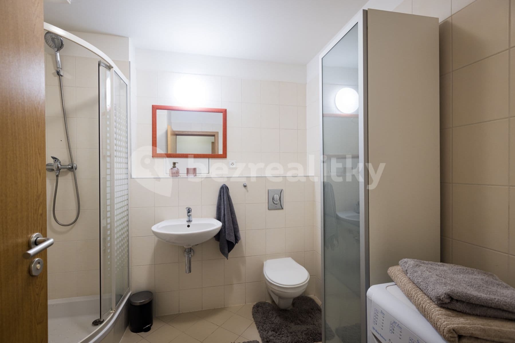 Studio flat to rent, 30 m², Kališnická, Prague, Prague Studio flat to rent, 30 m², Kališnická, Prague, Prague