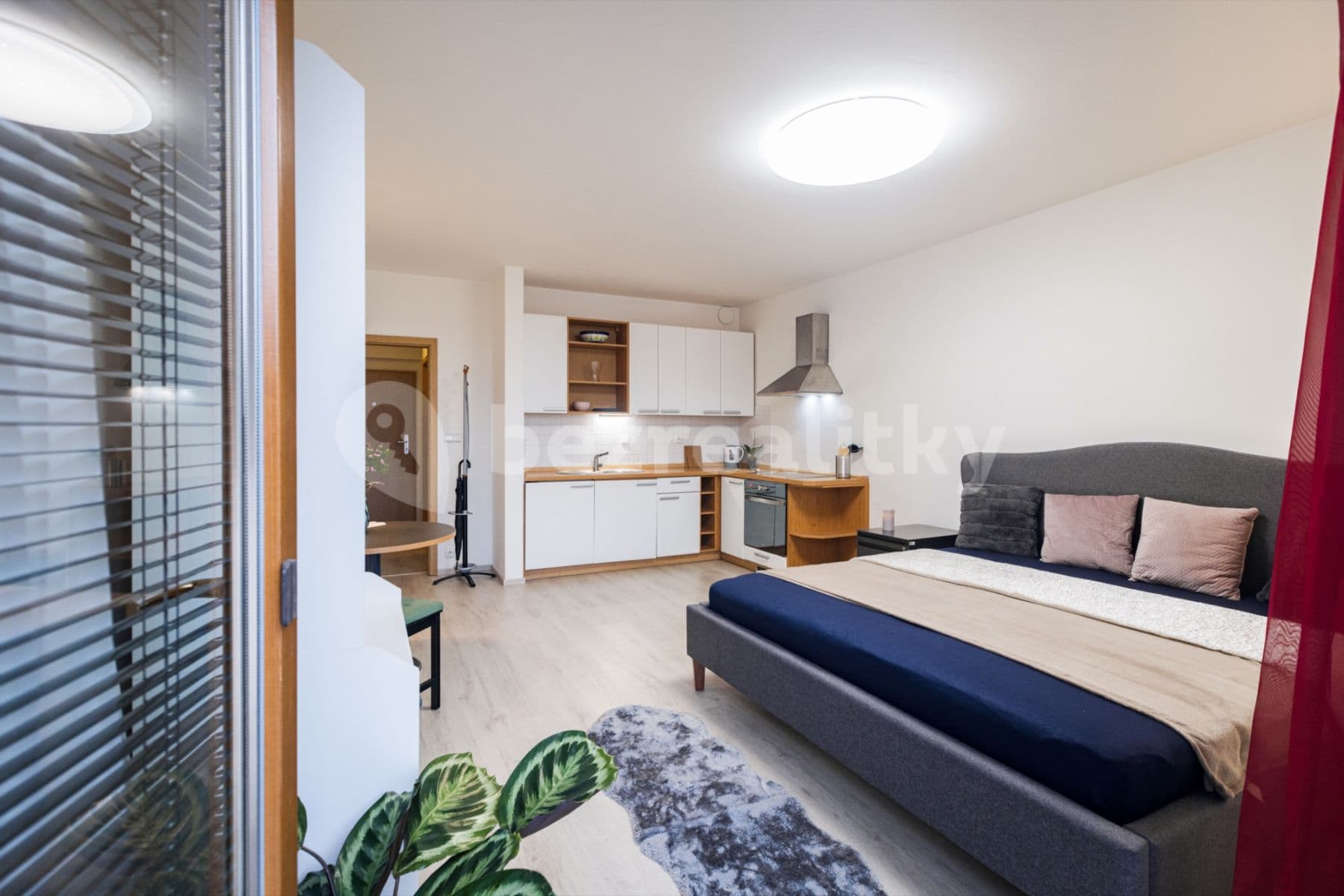 Studio flat to rent, 30 m², Kališnická, Prague, Prague Studio flat to rent, 30 m², Kališnická, Prague, Prague