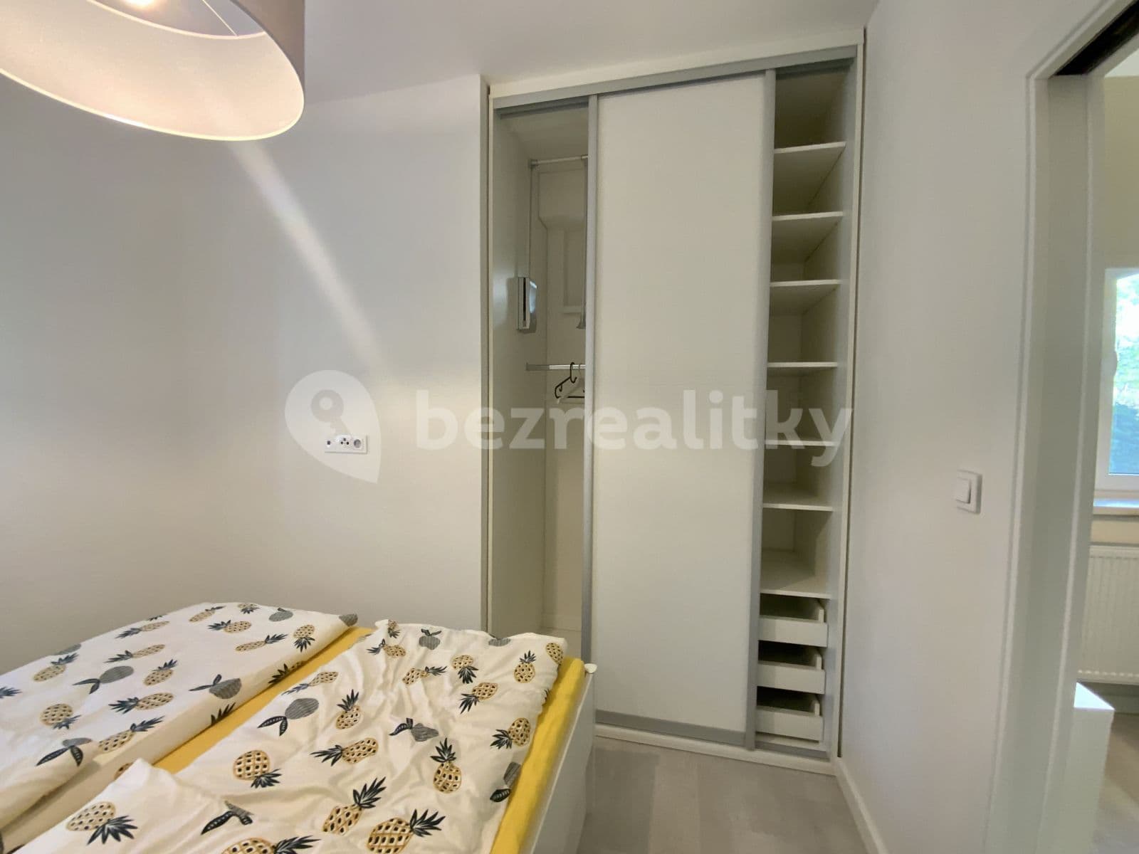 1 bedroom with open-plan kitchen flat to rent, 50 m², K Vodojemu, Prague, Prague 1 bedroom with open-plan kitchen flat to rent, 50 m², K Vodojemu, Prague, Prague