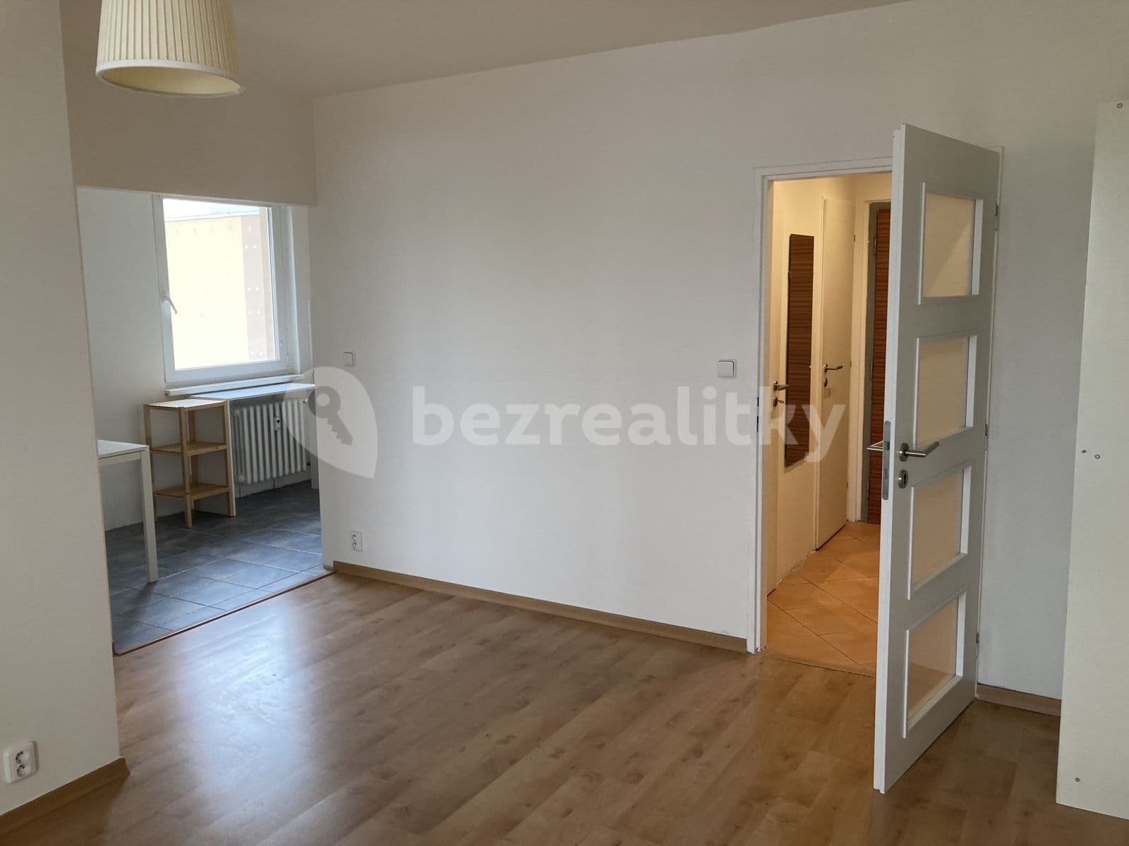 1 bedroom with open-plan kitchen flat to rent, 43 m², Brandlova, Prague, Prague