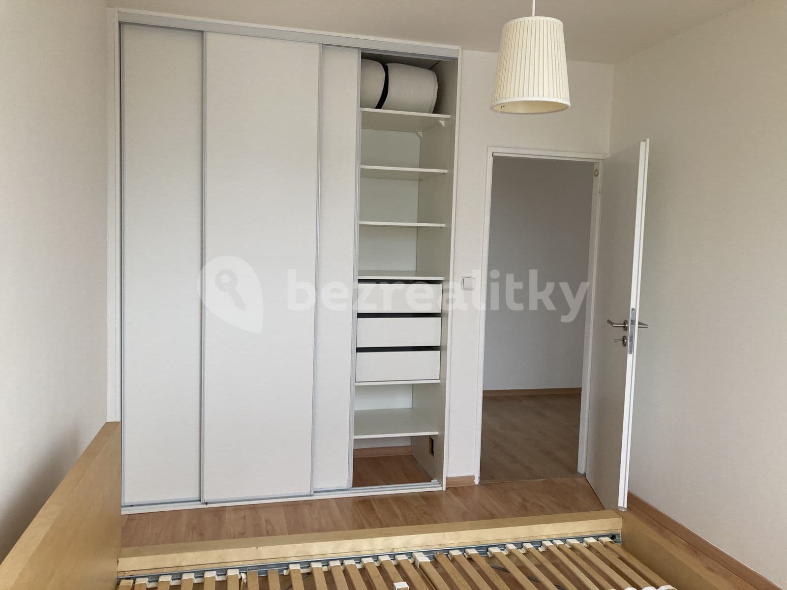 1 bedroom with open-plan kitchen flat to rent, 43 m², Brandlova, Prague, Prague