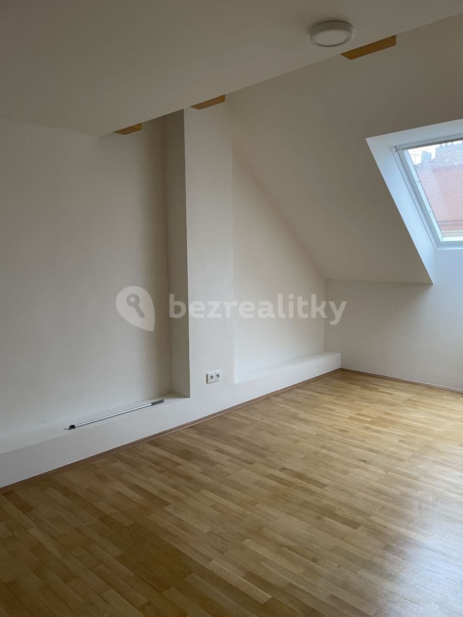 3 bedroom flat to rent, 90 m², Norská, Prague, Prague 3 bedroom flat to rent, 90 m², Norská, Prague, Prague