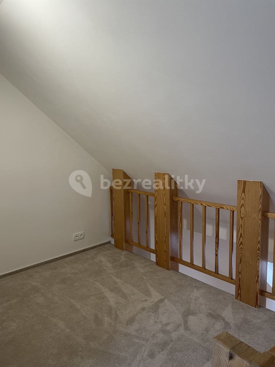 3 bedroom flat to rent, 90 m², Norská, Prague, Prague 3 bedroom flat to rent, 90 m², Norská, Prague, Prague