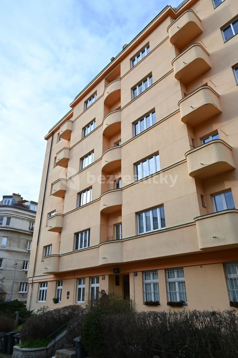 2 bedroom flat to rent, 85 m², Tolstého, Prague, Prague 2 bedroom flat to rent, 85 m², Tolstého, Prague, Prague