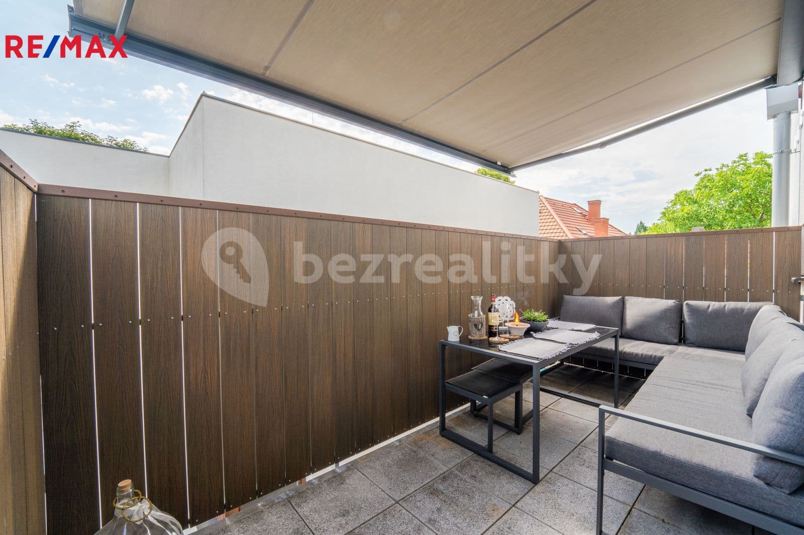 1 bedroom with open-plan kitchen flat to rent, 76 m², Na Návsi, Zbuzany, Středočeský Region 1 bedroom with open-plan kitchen flat to rent, 76 m², Na Návsi, Zbuzany, Středočeský Region