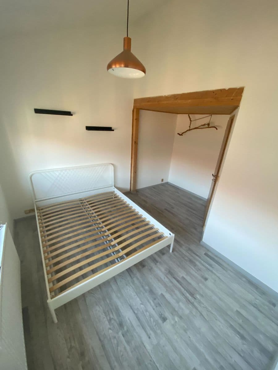 2 bedroom with open-plan kitchen flat to rent, 72 m², Biskupcova, Prague, Prague 2 bedroom with open-plan kitchen flat to rent, 72 m², Biskupcova, Prague, Prague