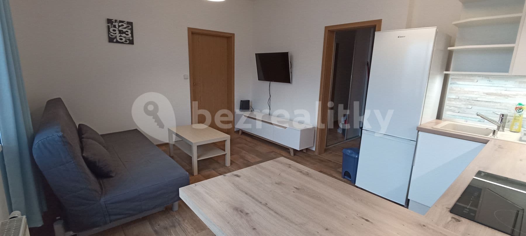 1 bedroom with open-plan kitchen flat to rent, 41 m², Pod Zahrady, Přezletice, Středočeský Region 1 bedroom with open-plan kitchen flat to rent, 41 m², Pod Zahrady, Přezletice, Středočeský Region