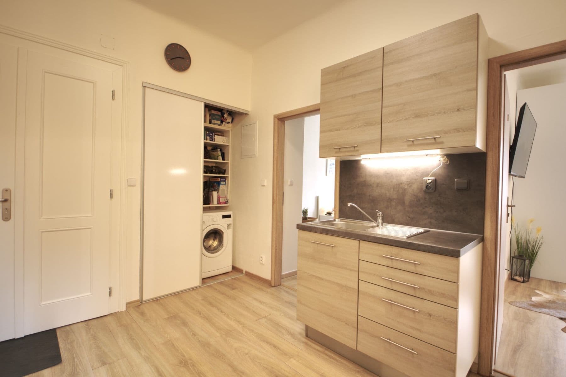 2 bedroom flat for sale, 63 m², Vltavská, Prague, Prague 2 bedroom flat for sale, 63 m², Vltavská, Prague, Prague