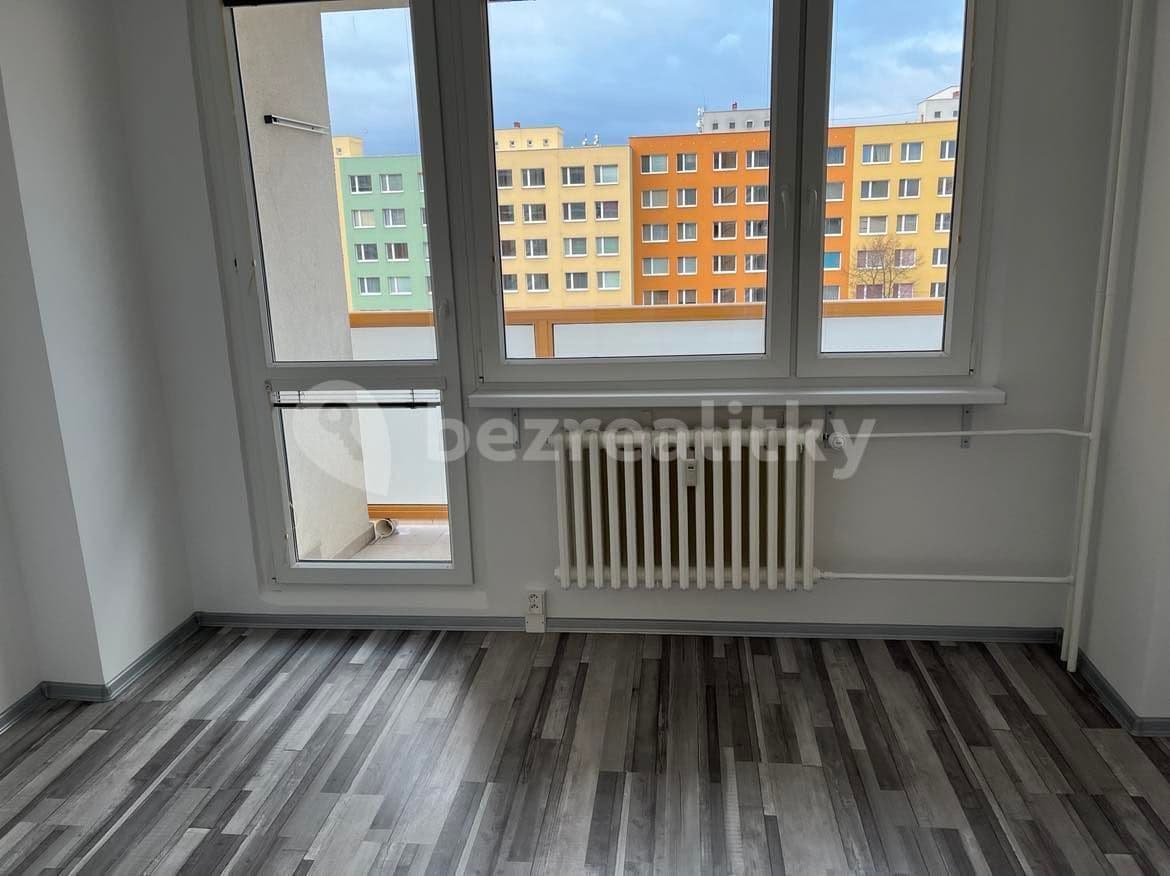 2 bedroom with open-plan kitchen flat to rent, 69 m², Litevská, Kladno, Středočeský Region 2 bedroom with open-plan kitchen flat to rent, 69 m², Litevská, Kladno, Středočeský Region