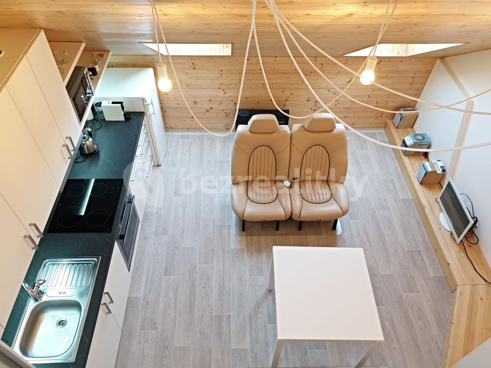 1 bedroom with open-plan kitchen flat to rent, 68 m², Veveří, Brno, Jihomoravský Region 1 bedroom with open-plan kitchen flat to rent, 68 m², Veveří, Brno, Jihomoravský Region