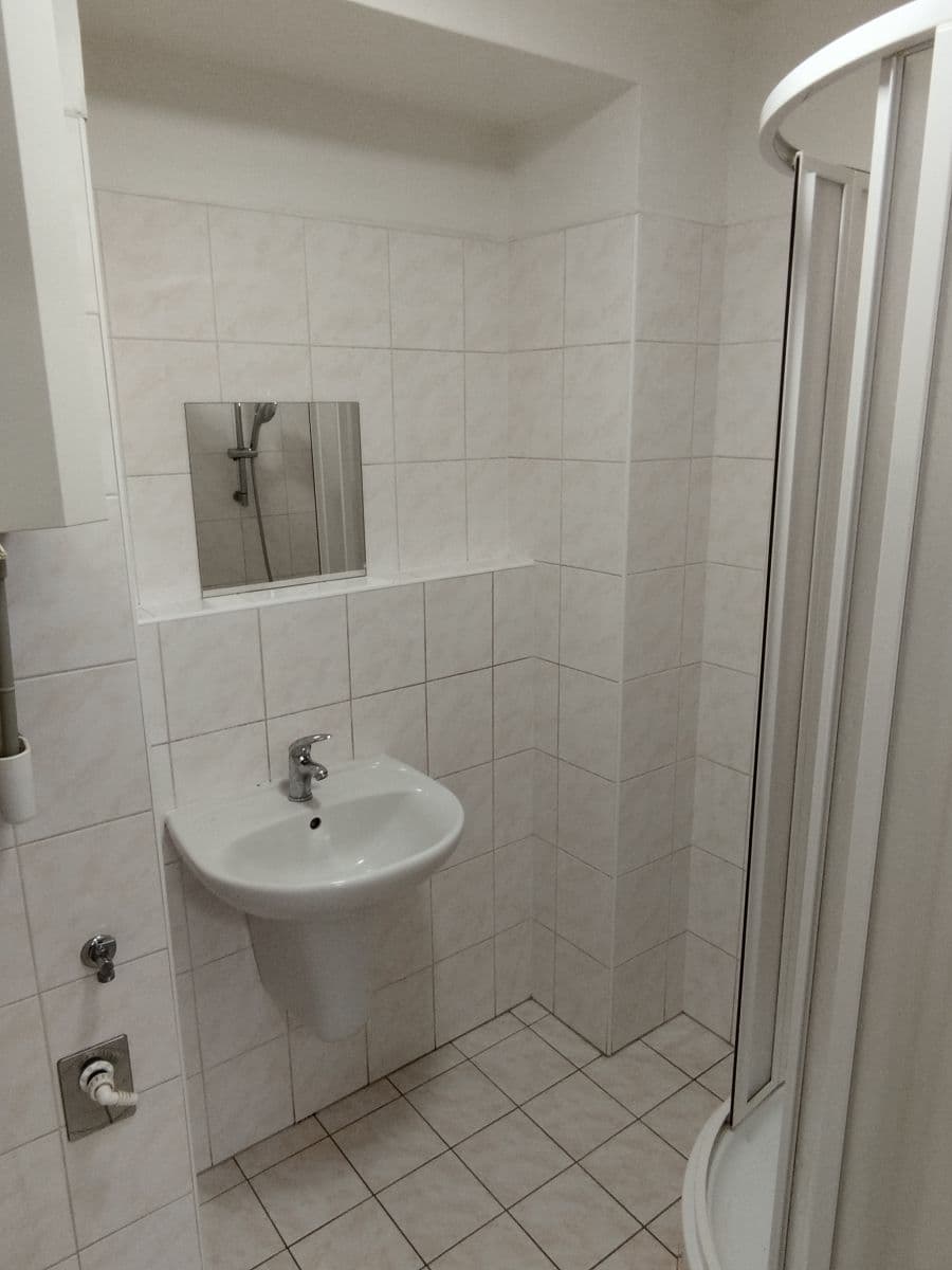 1 bedroom flat to rent, 40 m², U Pekáren, Prague, Prague 1 bedroom flat to rent, 40 m², U Pekáren, Prague, Prague