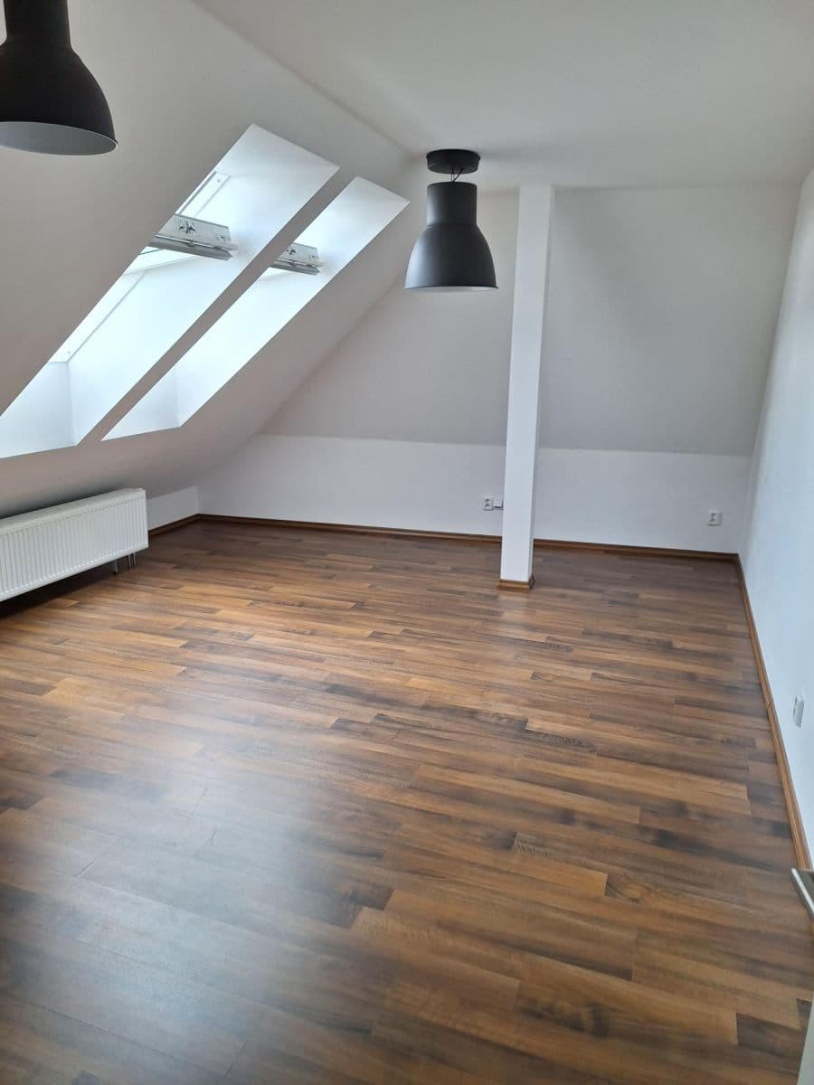 Studio flat to rent, 36 m², Kotnovská, Tábor, Jihočeský Region Studio flat to rent, 36 m², Kotnovská, Tábor, Jihočeský Region