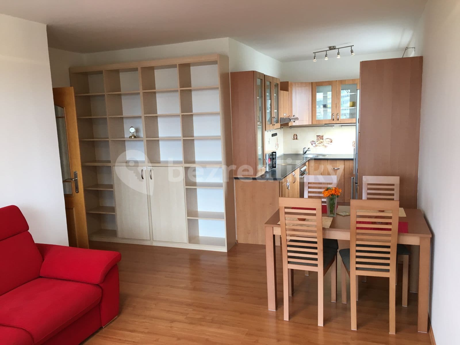 2 bedroom with open-plan kitchen flat to rent, 62 m², V Pláni, Prague, Prague 2 bedroom with open-plan kitchen flat to rent, 62 m², V Pláni, Prague, Prague