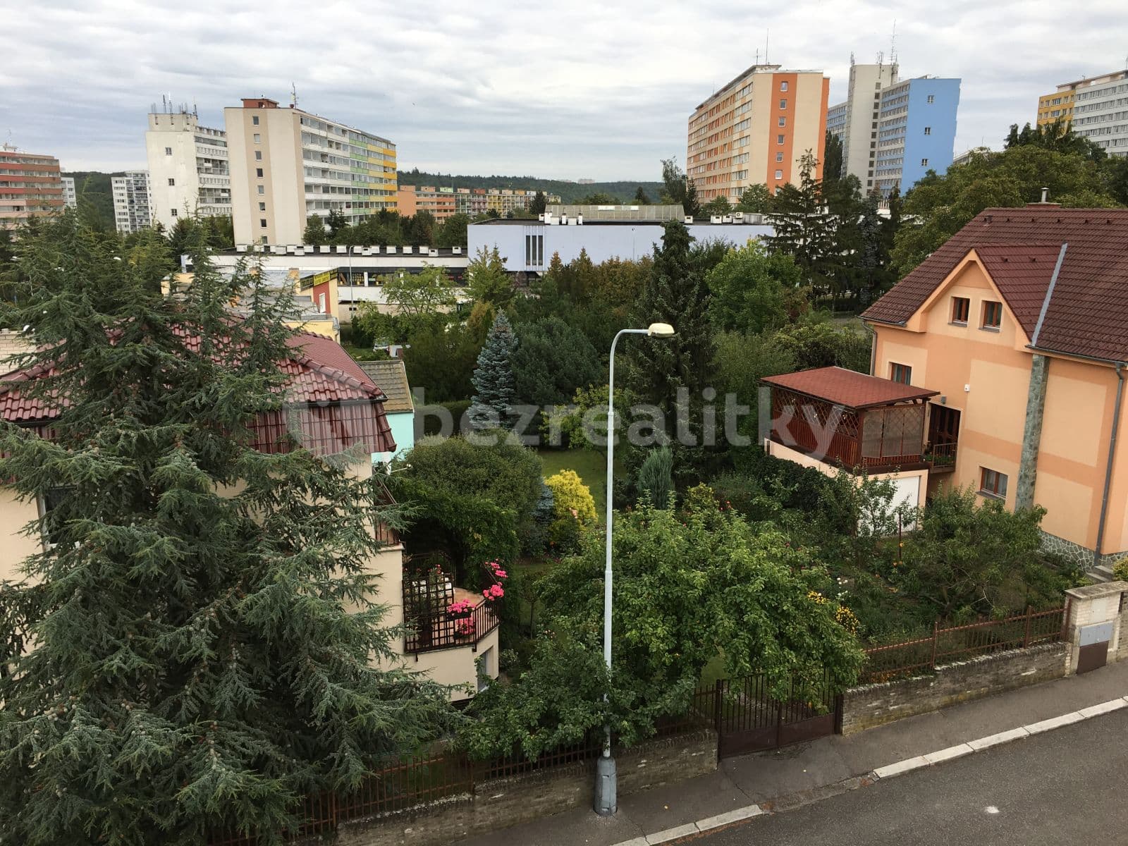 2 bedroom with open-plan kitchen flat to rent, 62 m², V Pláni, Prague, Prague 2 bedroom with open-plan kitchen flat to rent, 62 m², V Pláni, Prague, Prague