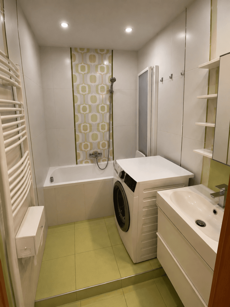 2 bedroom with open-plan kitchen flat to rent, 57 m², Vrchlického, Kladno, Středočeský Region 2 bedroom with open-plan kitchen flat to rent, 57 m², Vrchlického, Kladno, Středočeský Region
