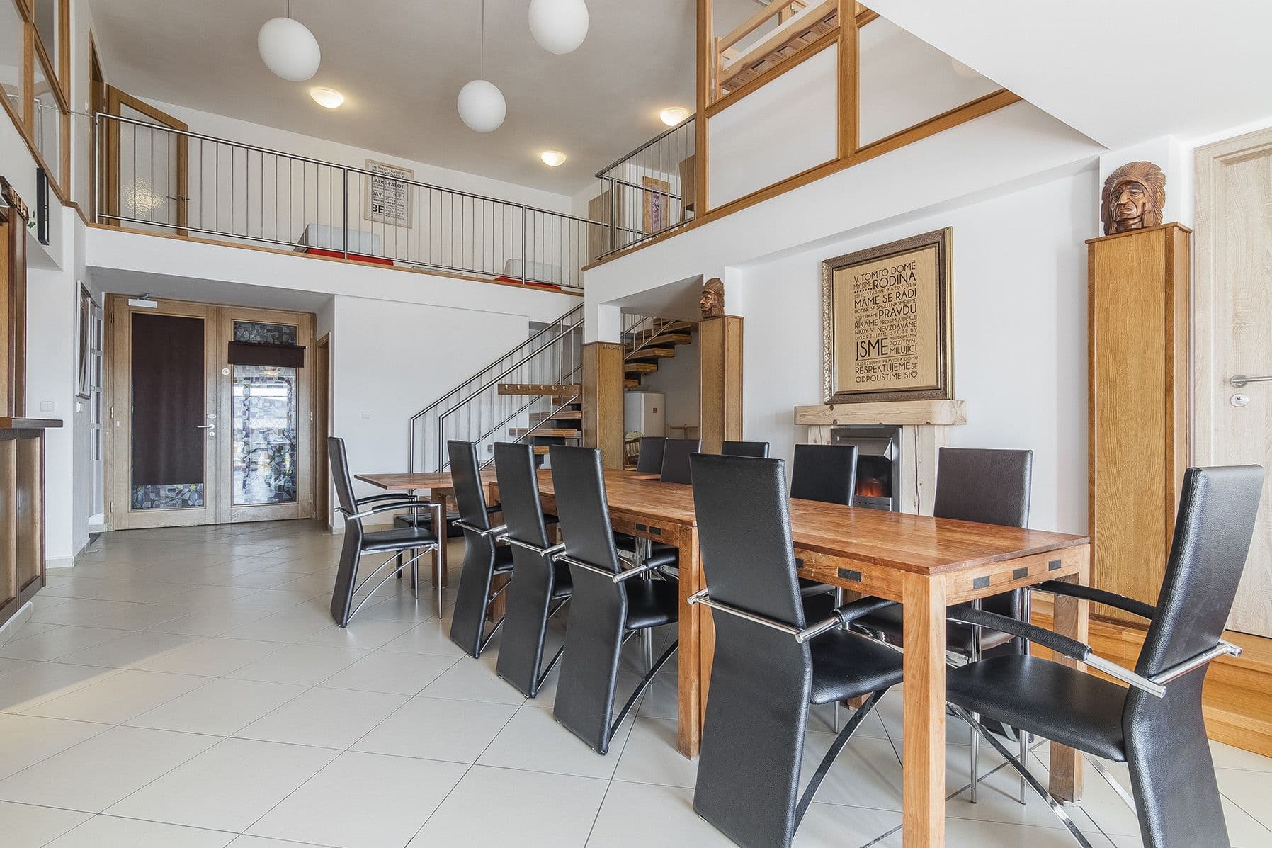 6 bedroom with open-plan kitchen flat to rent, 200 m², Lipno nad Vltavou, Jihočeský Region 6 bedroom with open-plan kitchen flat to rent, 200 m², Lipno nad Vltavou, Jihočeský Region