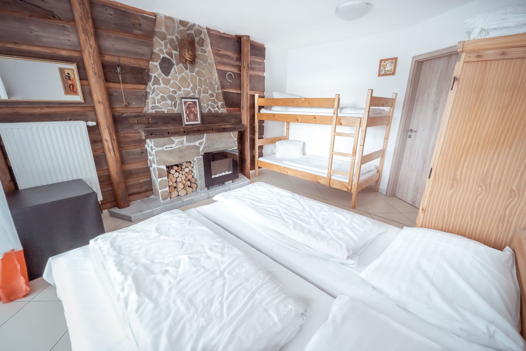 6 bedroom with open-plan kitchen flat to rent, 200 m², Lipno nad Vltavou, Jihočeský Region 6 bedroom with open-plan kitchen flat to rent, 200 m², Lipno nad Vltavou, Jihočeský Region