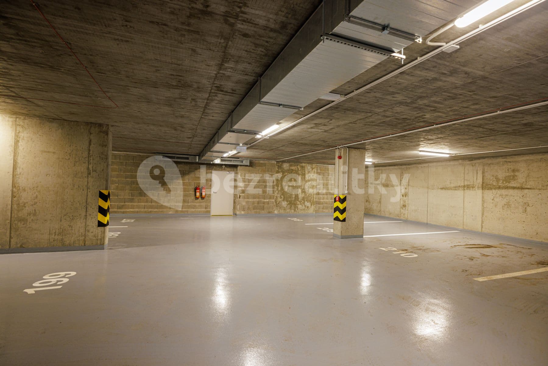 1 bedroom with open-plan kitchen flat to rent, 65 m², Prague, Prague 1 bedroom with open-plan kitchen flat to rent, 65 m², Prague, Prague