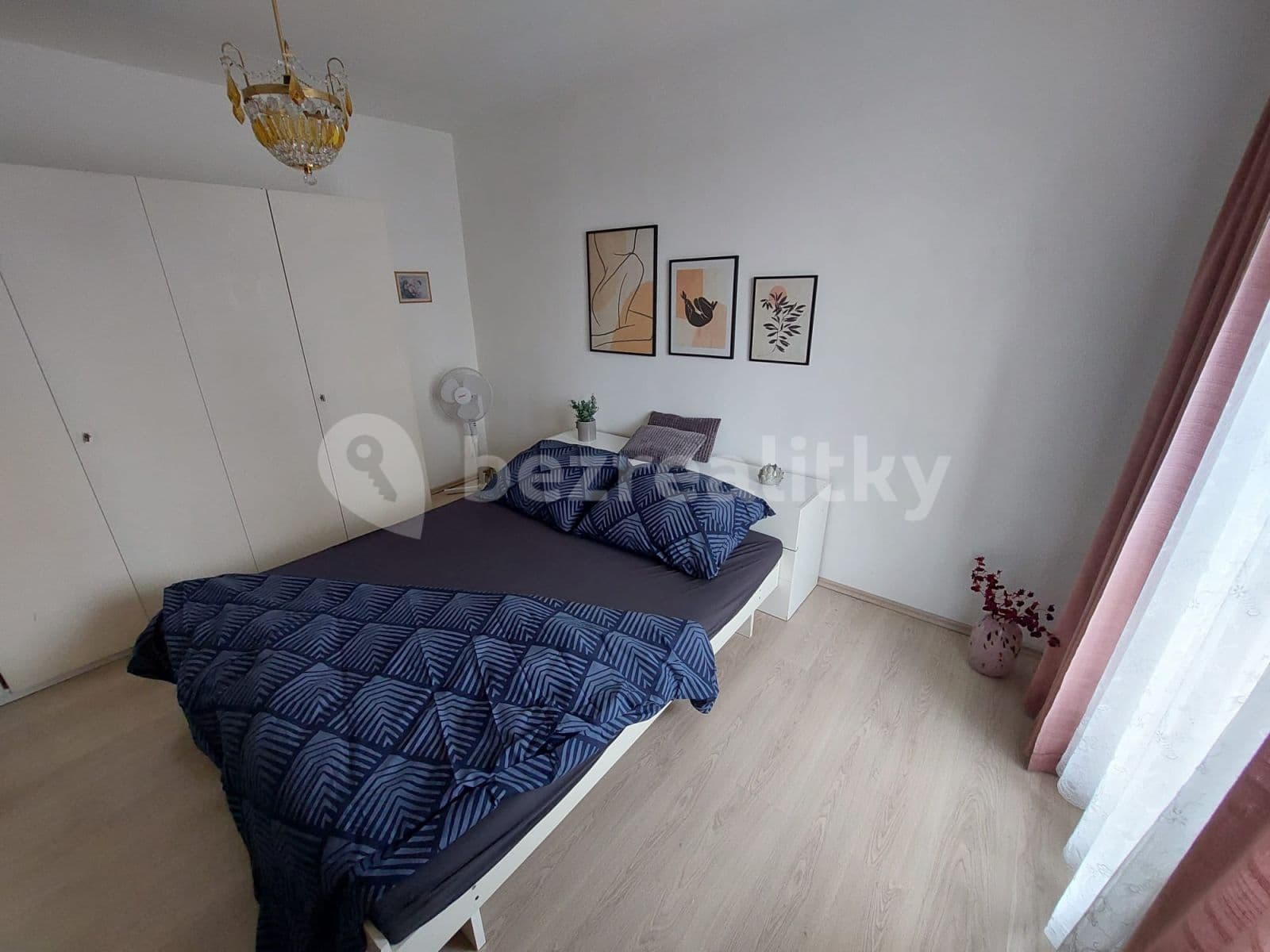 3 bedroom flat for sale, 76 m², Prague, Prague