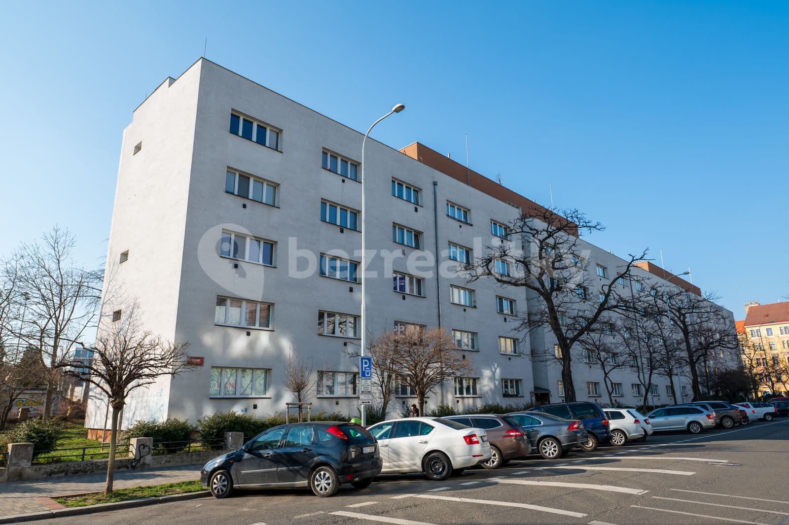 1 bedroom with open-plan kitchen flat to rent, 45 m², Osadní, Prague, Prague 1 bedroom with open-plan kitchen flat to rent, 45 m², Osadní, Prague, Prague