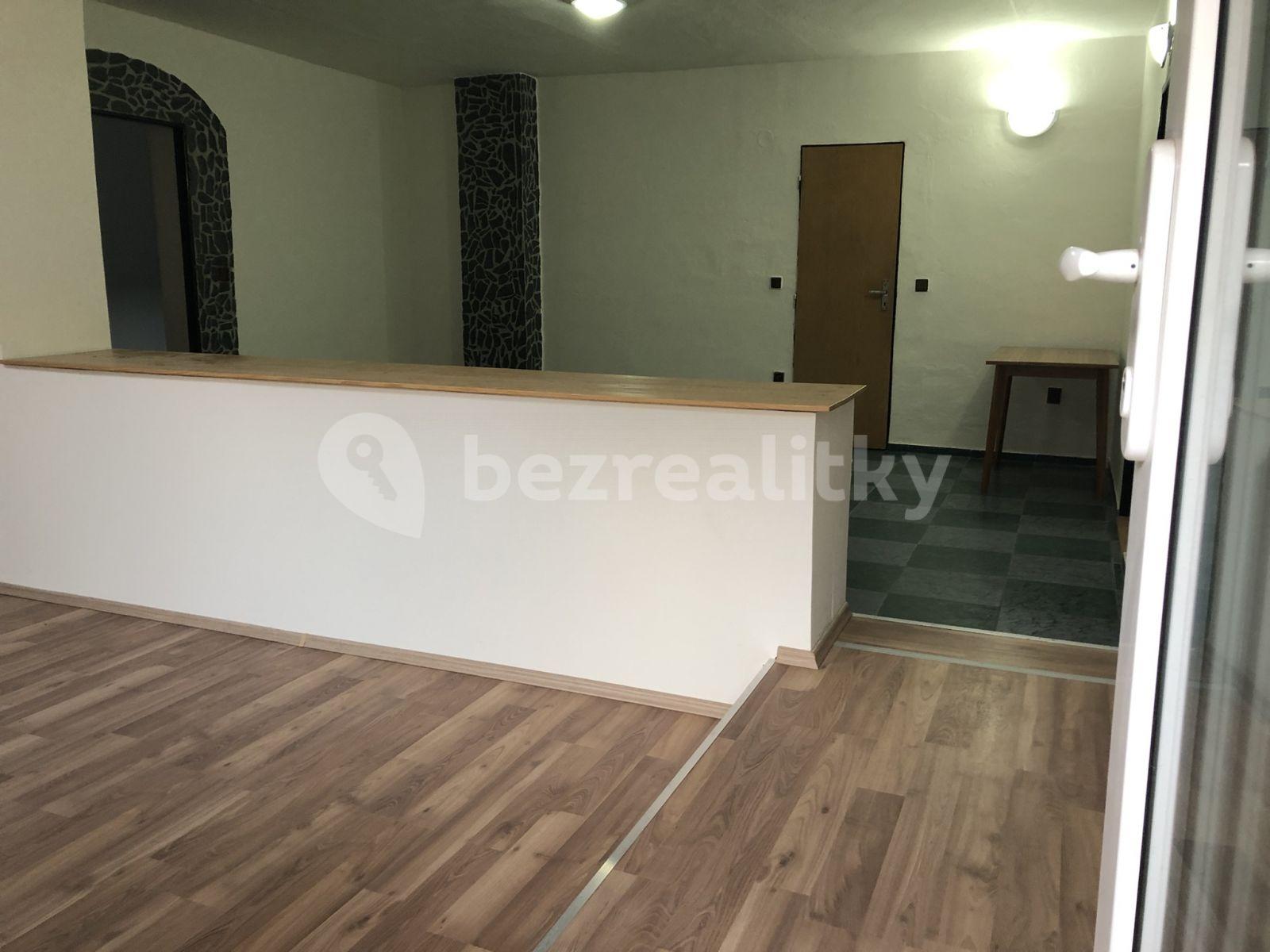 2 bedroom flat to rent, 70 m², Koleč, Středočeský Region