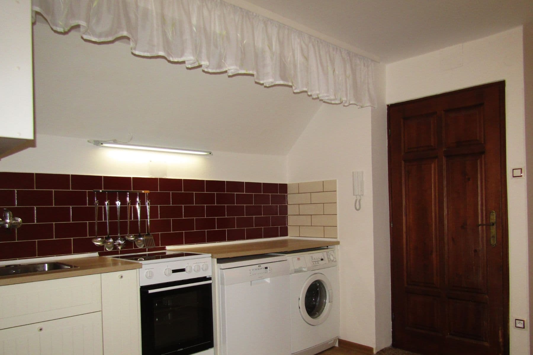 2 bedroom flat to rent, 54 m², Řepská, Prague, Prague 2 bedroom flat to rent, 54 m², Řepská, Prague, Prague