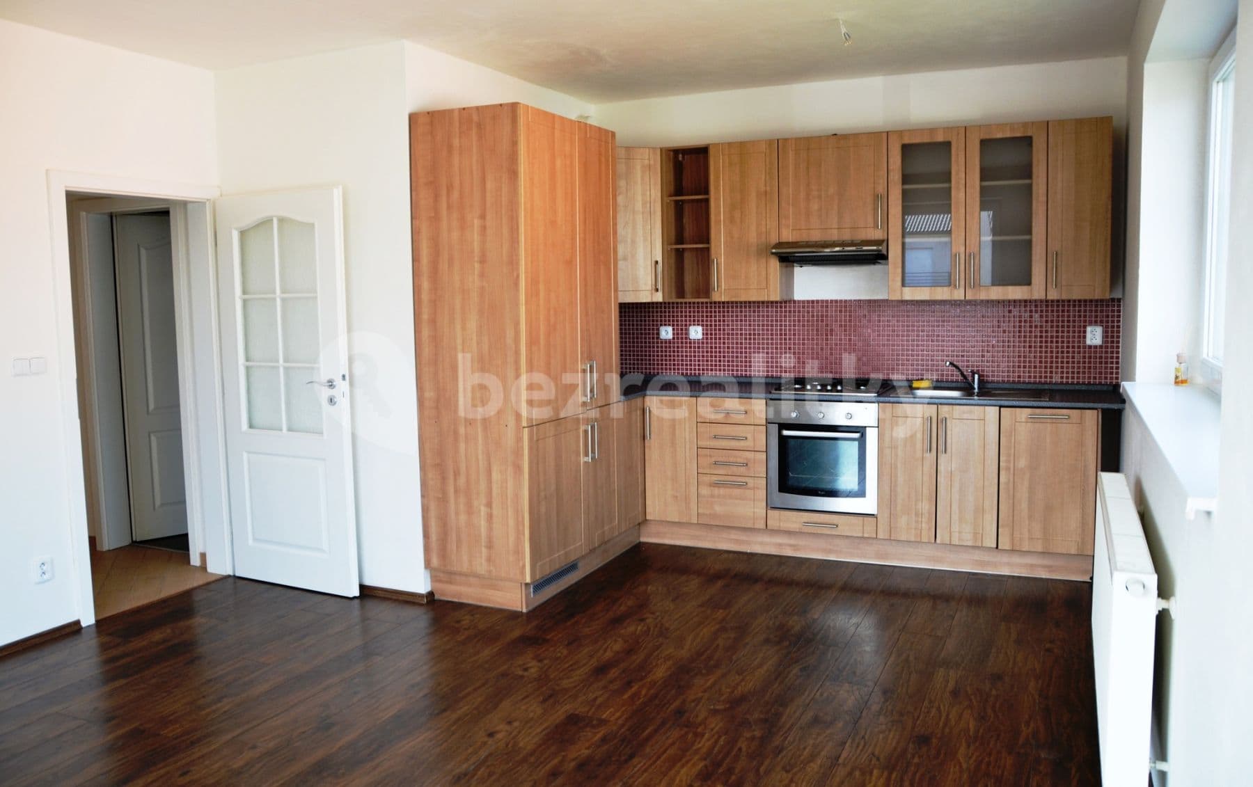 1 bedroom with open-plan kitchen flat to rent, 53 m², Za Kaštany, Plzeň, Plzeňský Region 1 bedroom with open-plan kitchen flat to rent, 53 m², Za Kaštany, Plzeň, Plzeňský Region