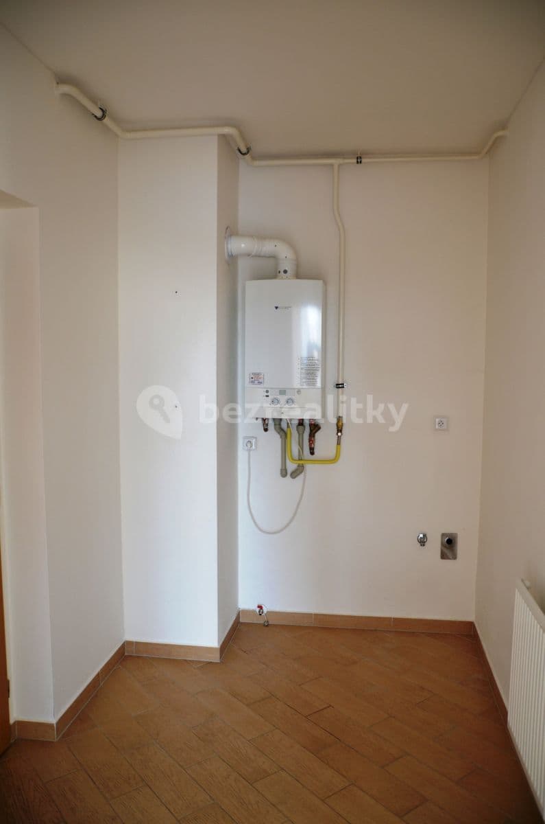 1 bedroom with open-plan kitchen flat to rent, 53 m², Za Kaštany, Plzeň, Plzeňský Region 1 bedroom with open-plan kitchen flat to rent, 53 m², Za Kaštany, Plzeň, Plzeňský Region