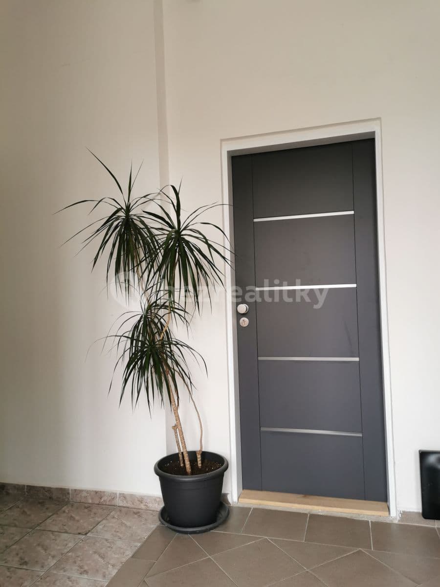 office to rent, 19 m², Kolbenova, Prague, Prague office to rent, 19 m², Kolbenova, Prague, Prague