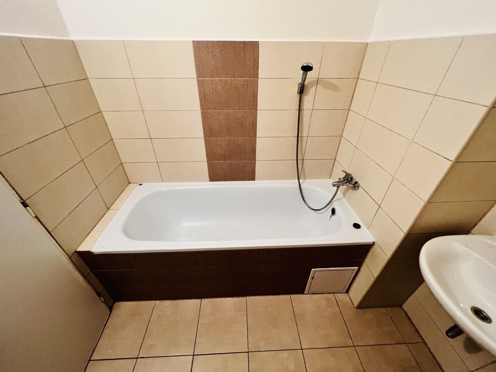 2 bedroom flat to rent, 56 m², Jana Nerudy, Hlučín, Moravskoslezský Region 2 bedroom flat to rent, 56 m², Jana Nerudy, Hlučín, Moravskoslezský Region