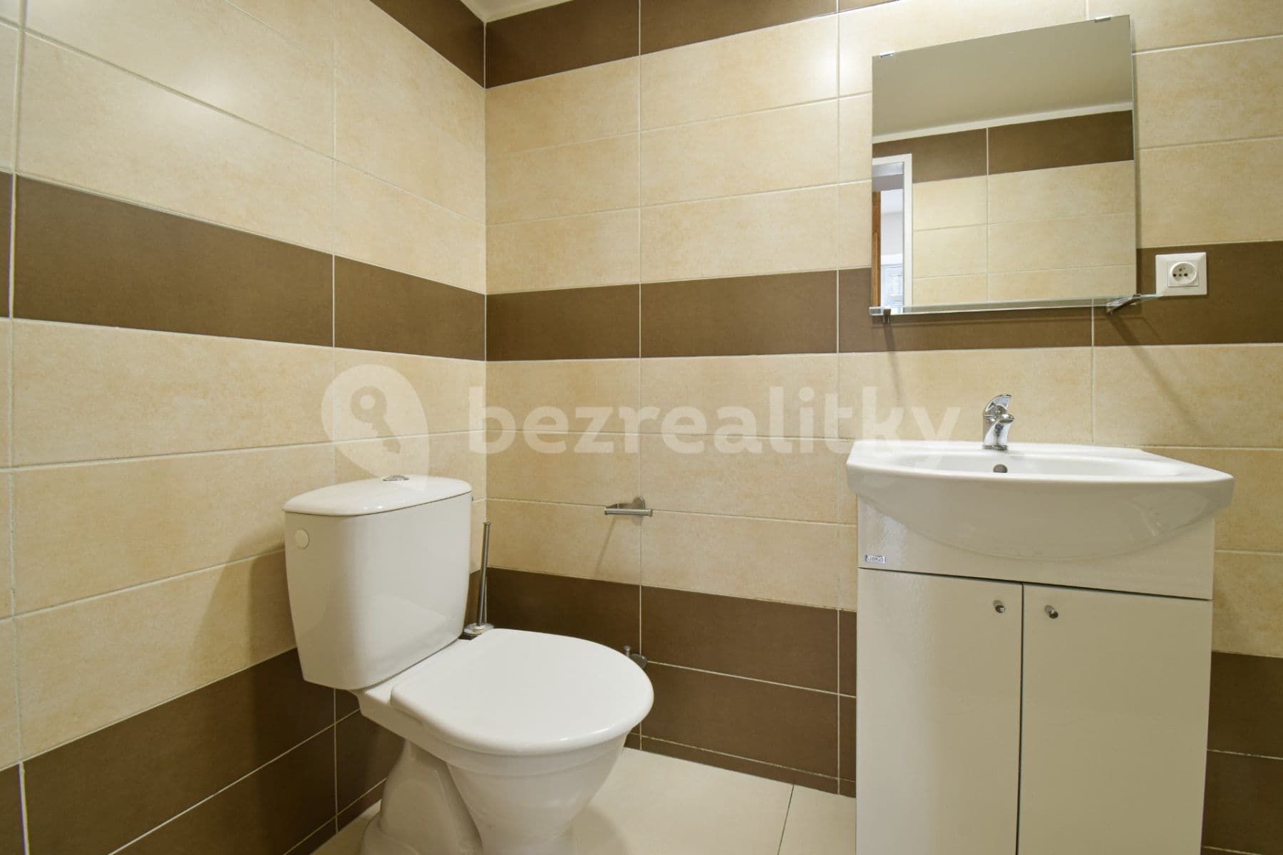 Studio flat to rent, 23 m², Mendlovo náměstí, Brno, Jihomoravský Region Studio flat to rent, 23 m², Mendlovo náměstí, Brno, Jihomoravský Region