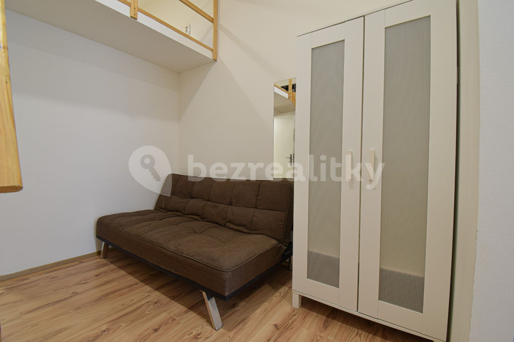 Studio flat to rent, 23 m², Mendlovo náměstí, Brno, Jihomoravský Region Studio flat to rent, 23 m², Mendlovo náměstí, Brno, Jihomoravský Region