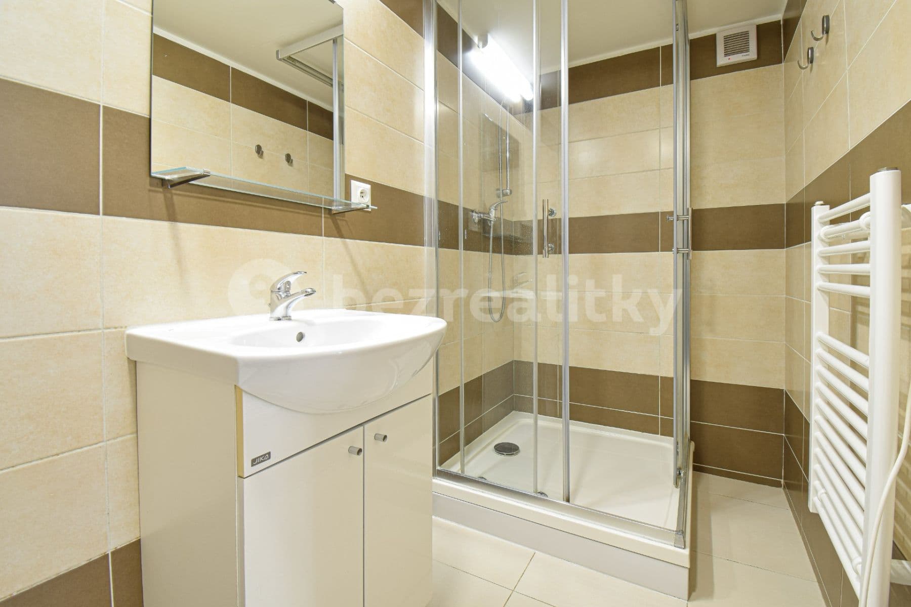 Studio flat to rent, 23 m², Mendlovo náměstí, Brno, Jihomoravský Region Studio flat to rent, 23 m², Mendlovo náměstí, Brno, Jihomoravský Region