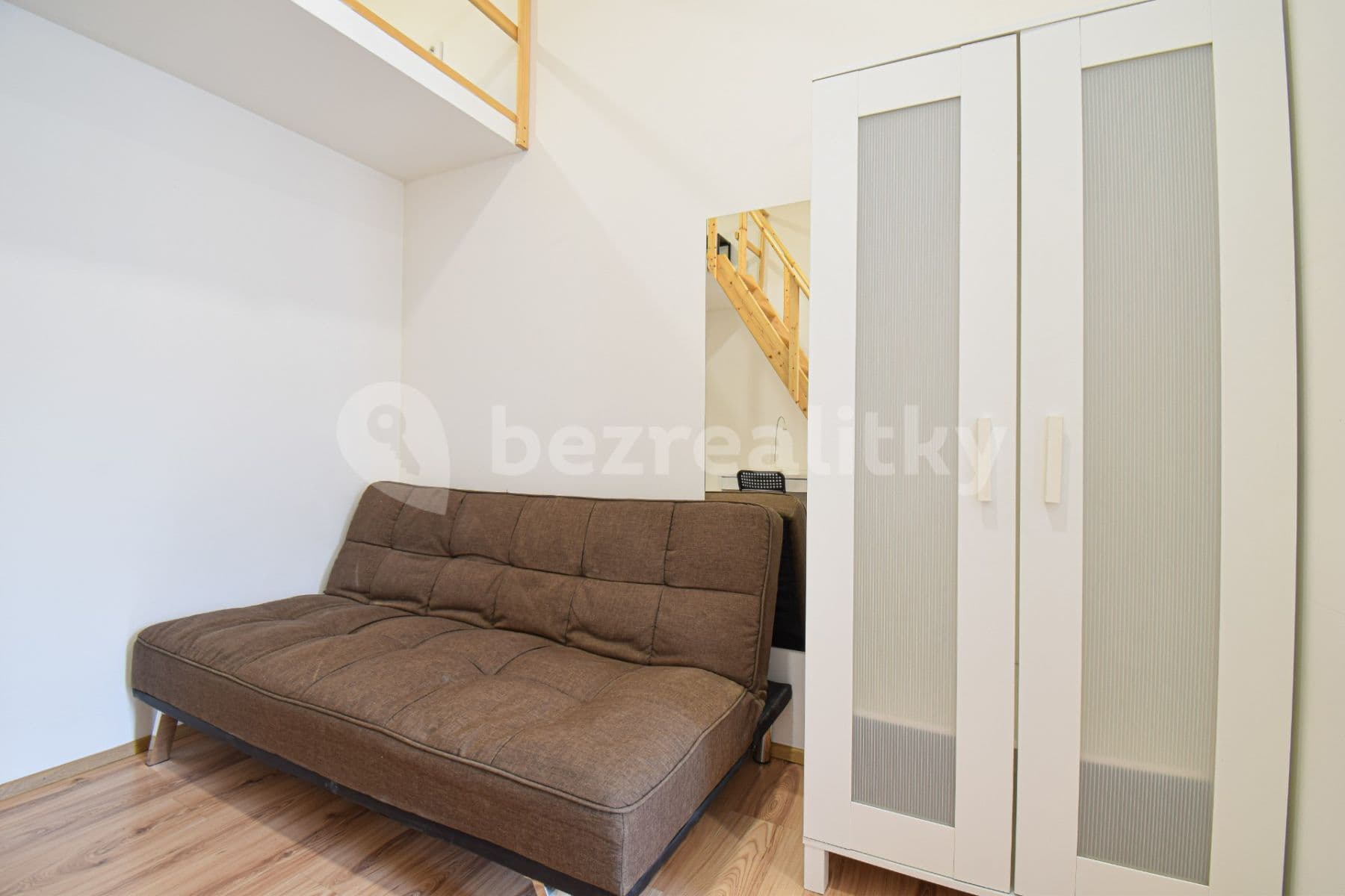 Studio flat to rent, 23 m², Mendlovo náměstí, Brno, Jihomoravský Region Studio flat to rent, 23 m², Mendlovo náměstí, Brno, Jihomoravský Region