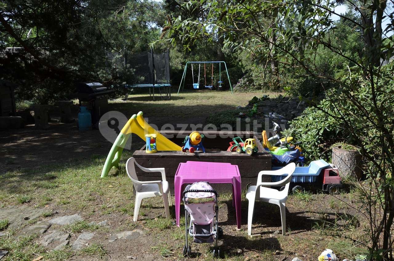 recreational property to rent, 0 m², Loučeň, Středočeský Region recreational property to rent, 0 m², Loučeň, Středočeský Region