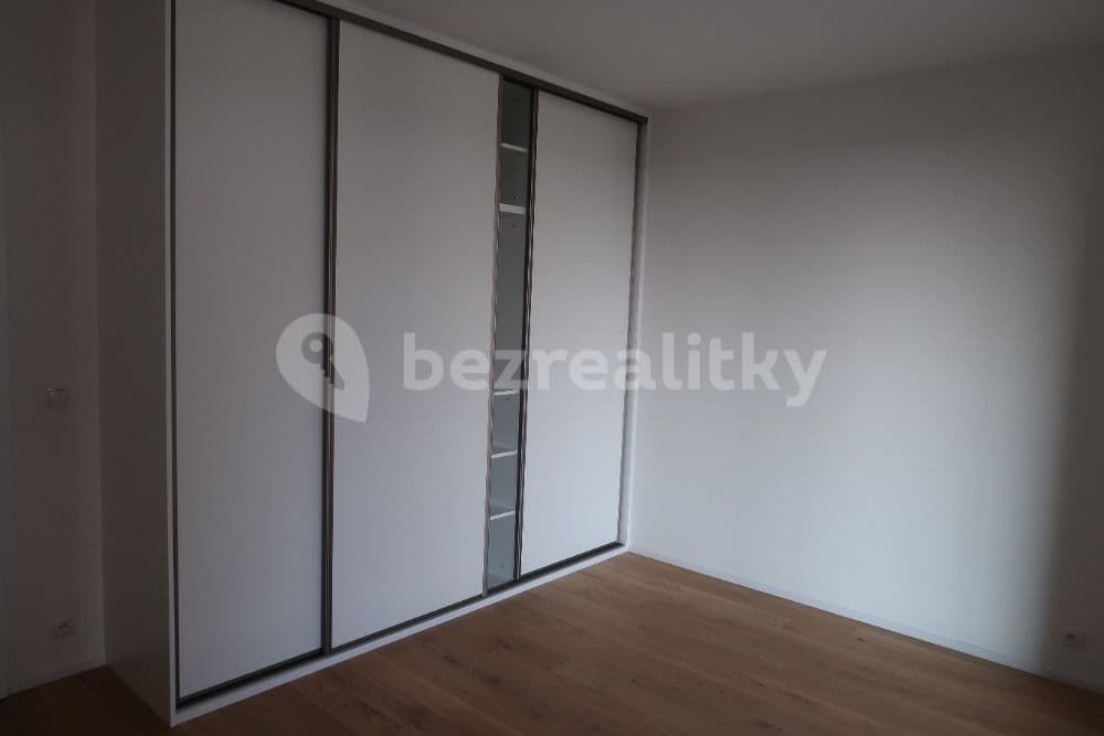 1 bedroom with open-plan kitchen flat to rent, 58 m², Prague, Prague 1 bedroom with open-plan kitchen flat to rent, 58 m², Prague, Prague
