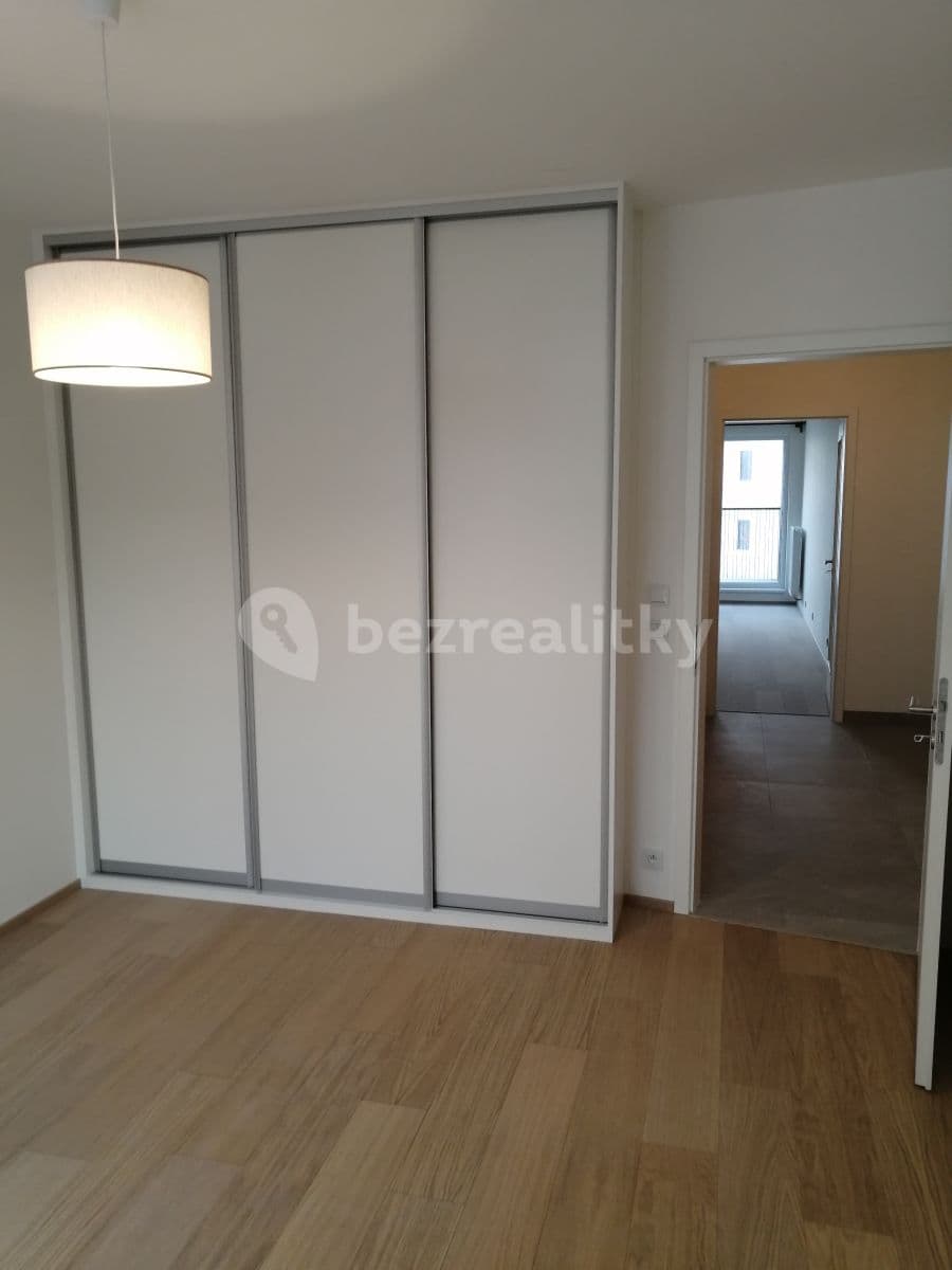 1 bedroom with open-plan kitchen flat to rent, 53 m², Olgy Havlové, Prague, Prague 1 bedroom with open-plan kitchen flat to rent, 53 m², Olgy Havlové, Prague, Prague