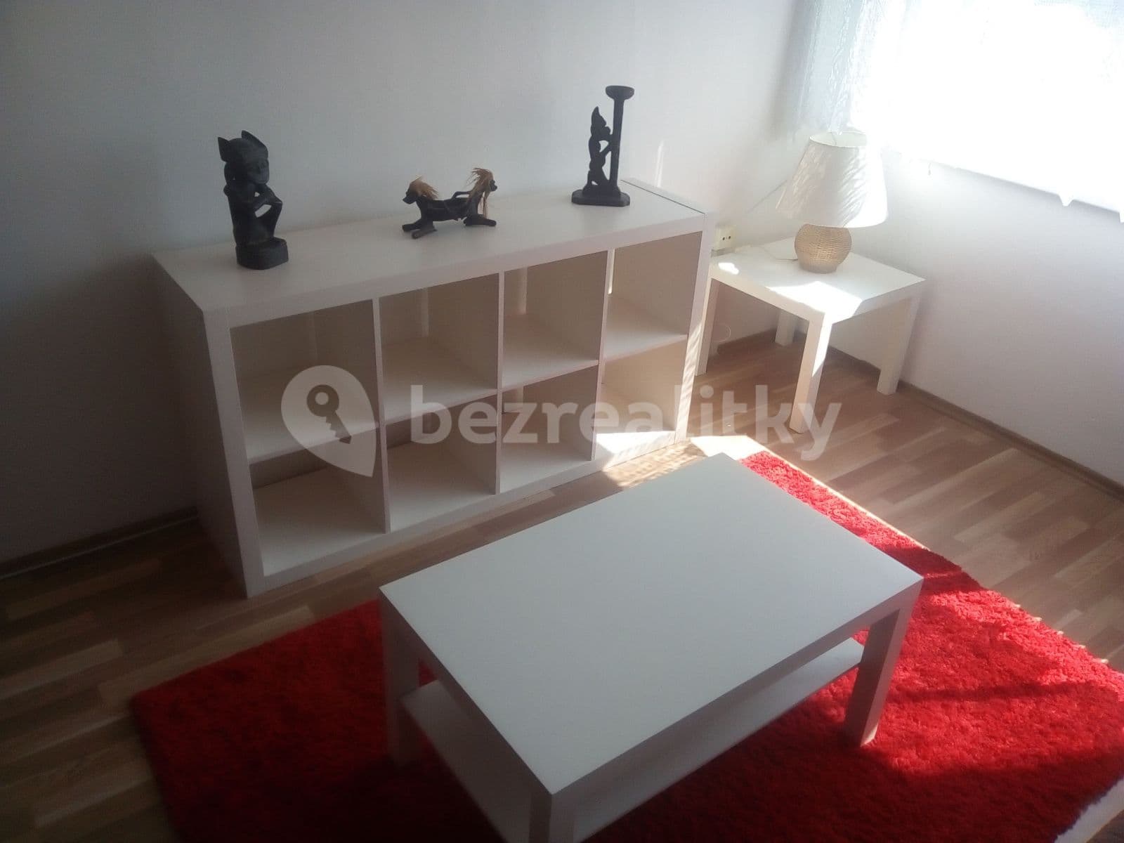 1 bedroom with open-plan kitchen flat to rent, 45 m², Bellušova, Prague, Prague 1 bedroom with open-plan kitchen flat to rent, 45 m², Bellušova, Prague, Prague