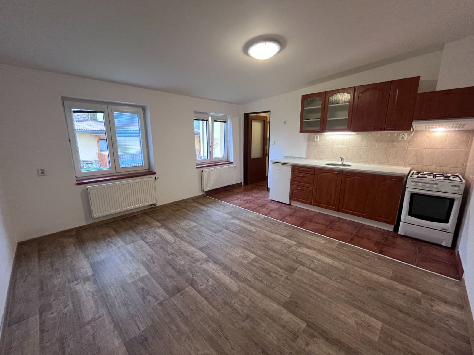 Studio flat to rent, 24 m², Kopaninská, Ořech, Středočeský Region Studio flat to rent, 24 m², Kopaninská, Ořech, Středočeský Region