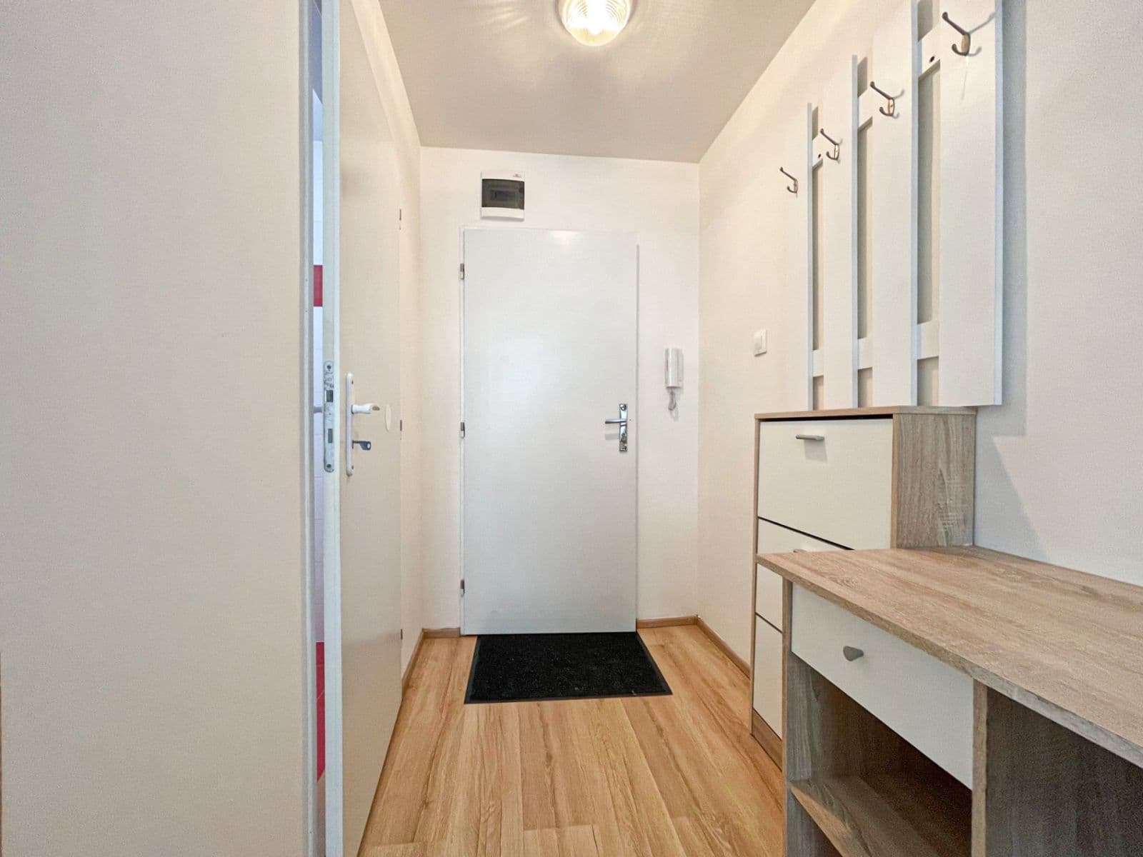 Studio flat to rent, 23 m², Hybešova, Brno, Jihomoravský Region Studio flat to rent, 23 m², Hybešova, Brno, Jihomoravský Region