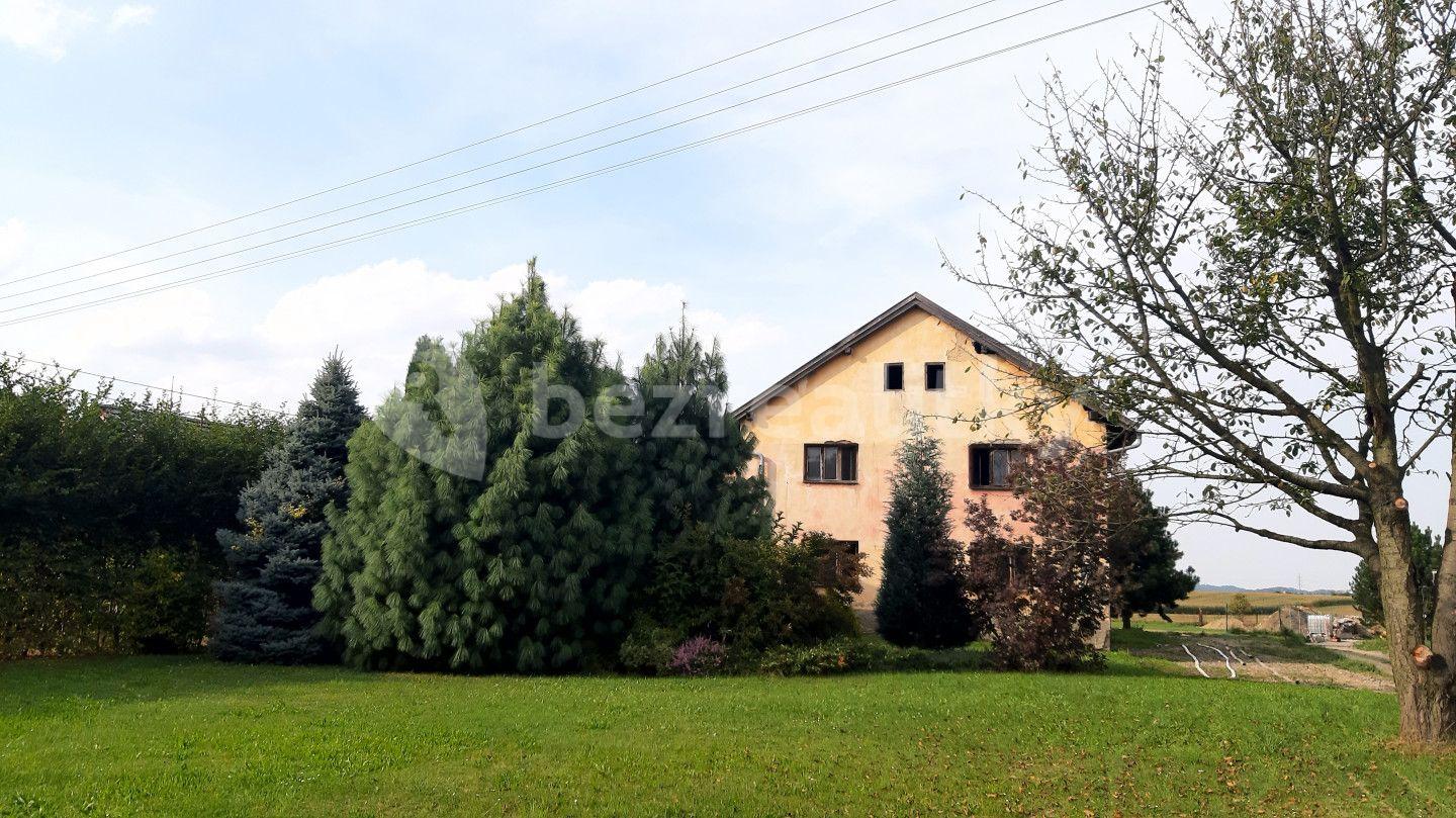 house for sale, 200 m², Malá Strana, Hladké Životice, Moravskoslezský Region