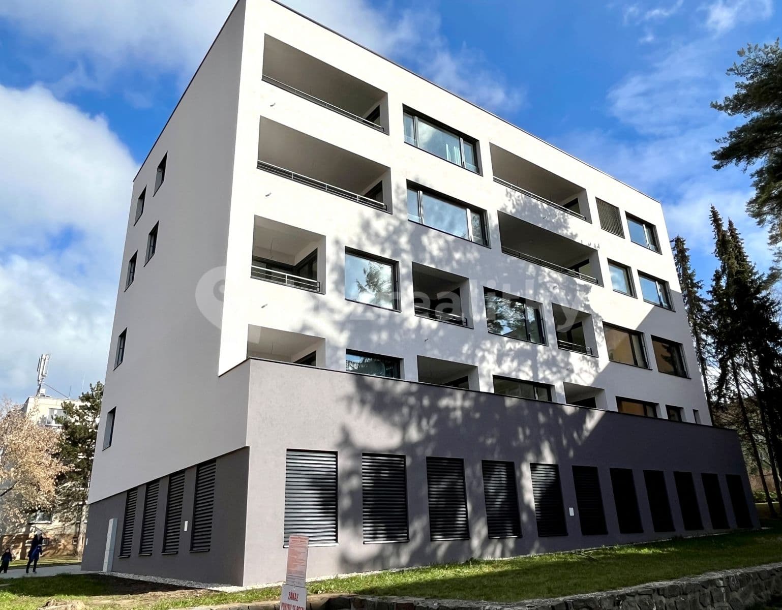 Studio flat to rent, 33 m², Zborovská, Brno, Jihomoravský Region Studio flat to rent, 33 m², Zborovská, Brno, Jihomoravský Region