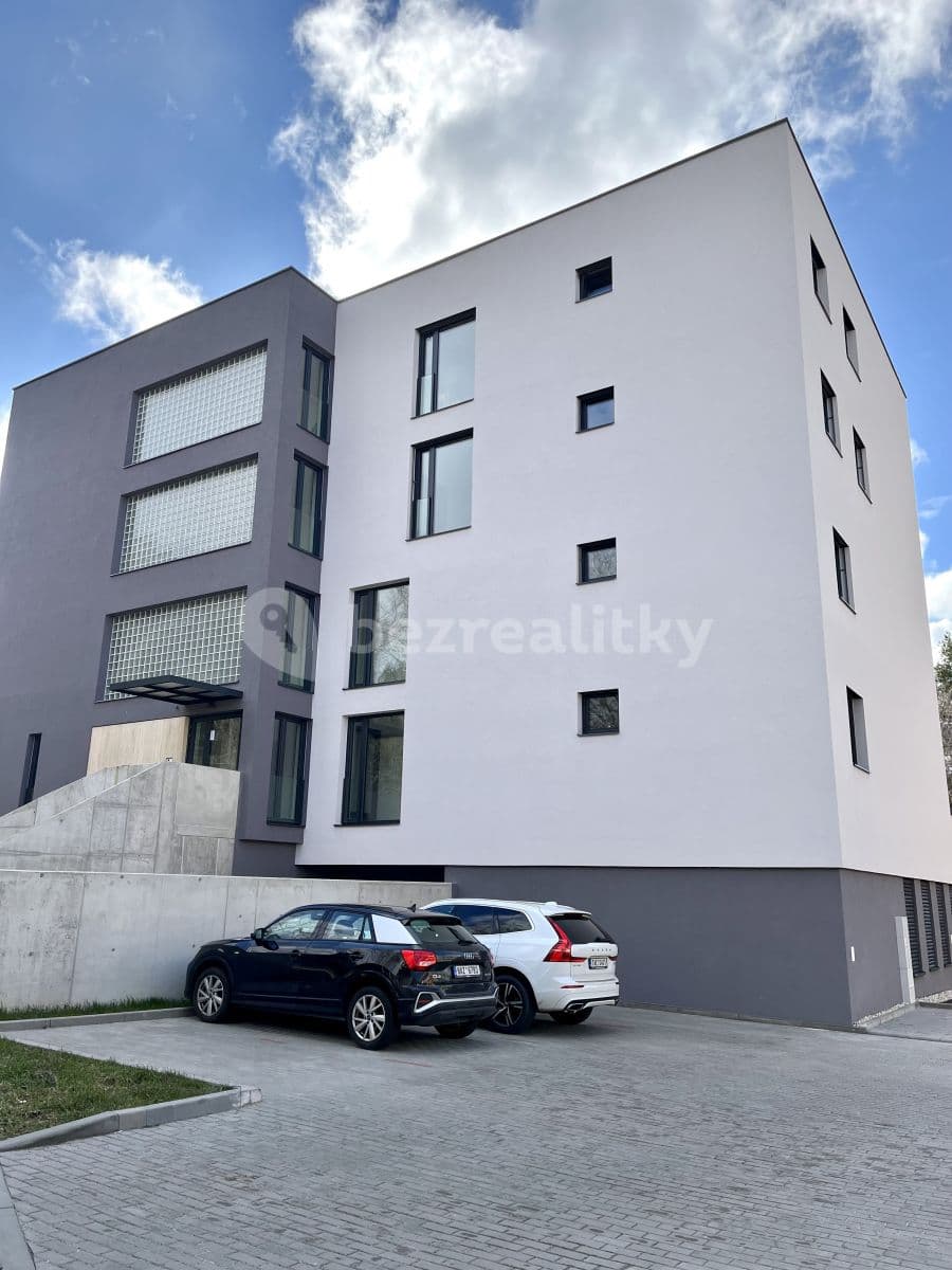 Studio flat to rent, 33 m², Zborovská, Brno, Jihomoravský Region Studio flat to rent, 33 m², Zborovská, Brno, Jihomoravský Region