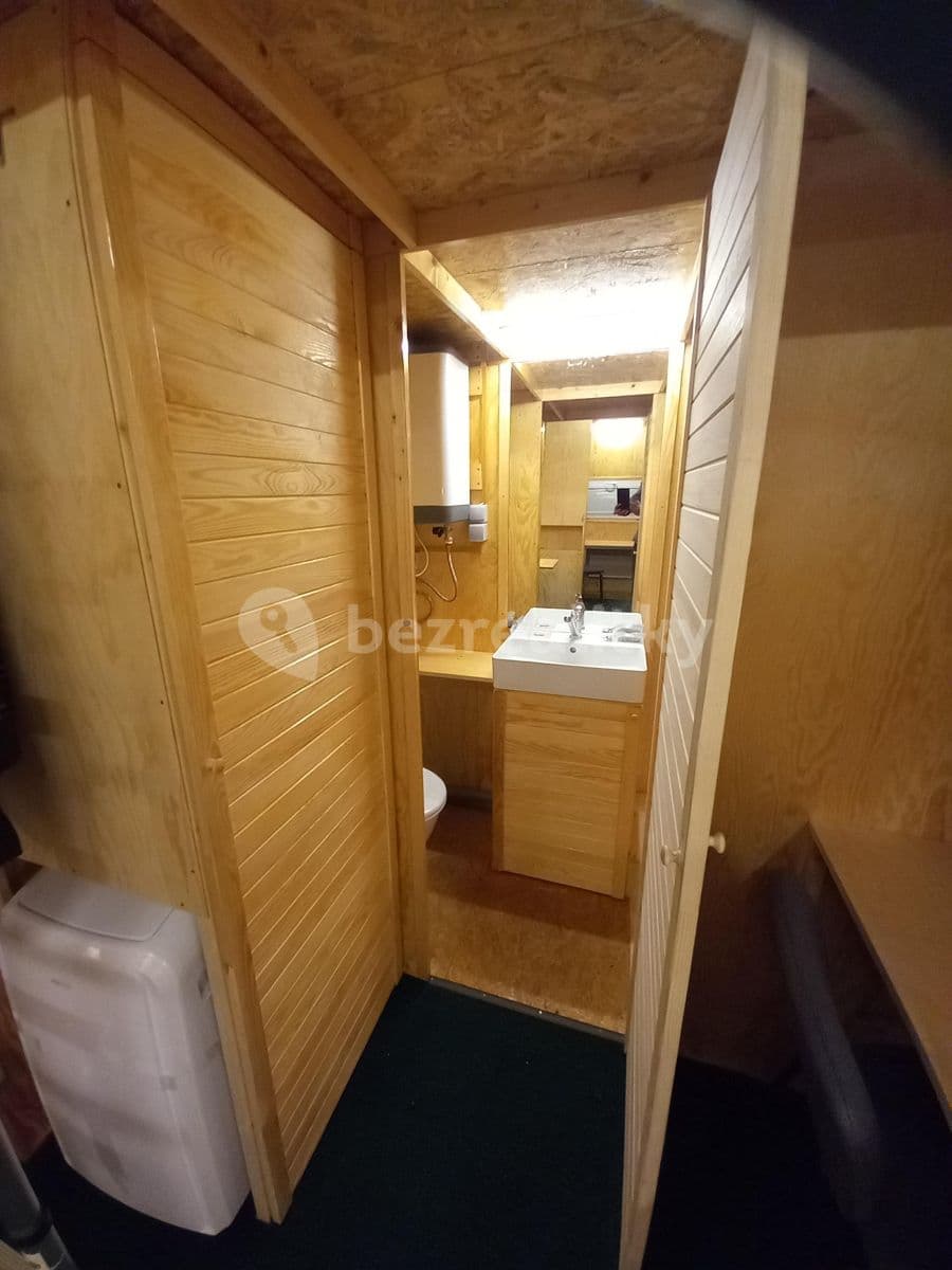 Studio flat to rent, 12 m², Branické náměstí, Prague, Prague Studio flat to rent, 12 m², Branické náměstí, Prague, Prague