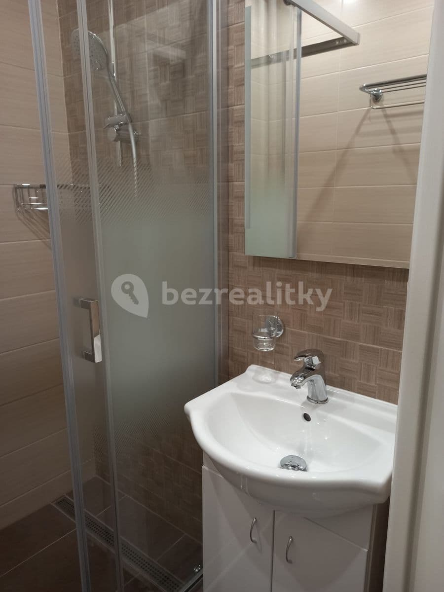 1 bedroom flat to rent, 42 m², Fillova, Brno, Jihomoravský Region 1 bedroom flat to rent, 42 m², Fillova, Brno, Jihomoravský Region