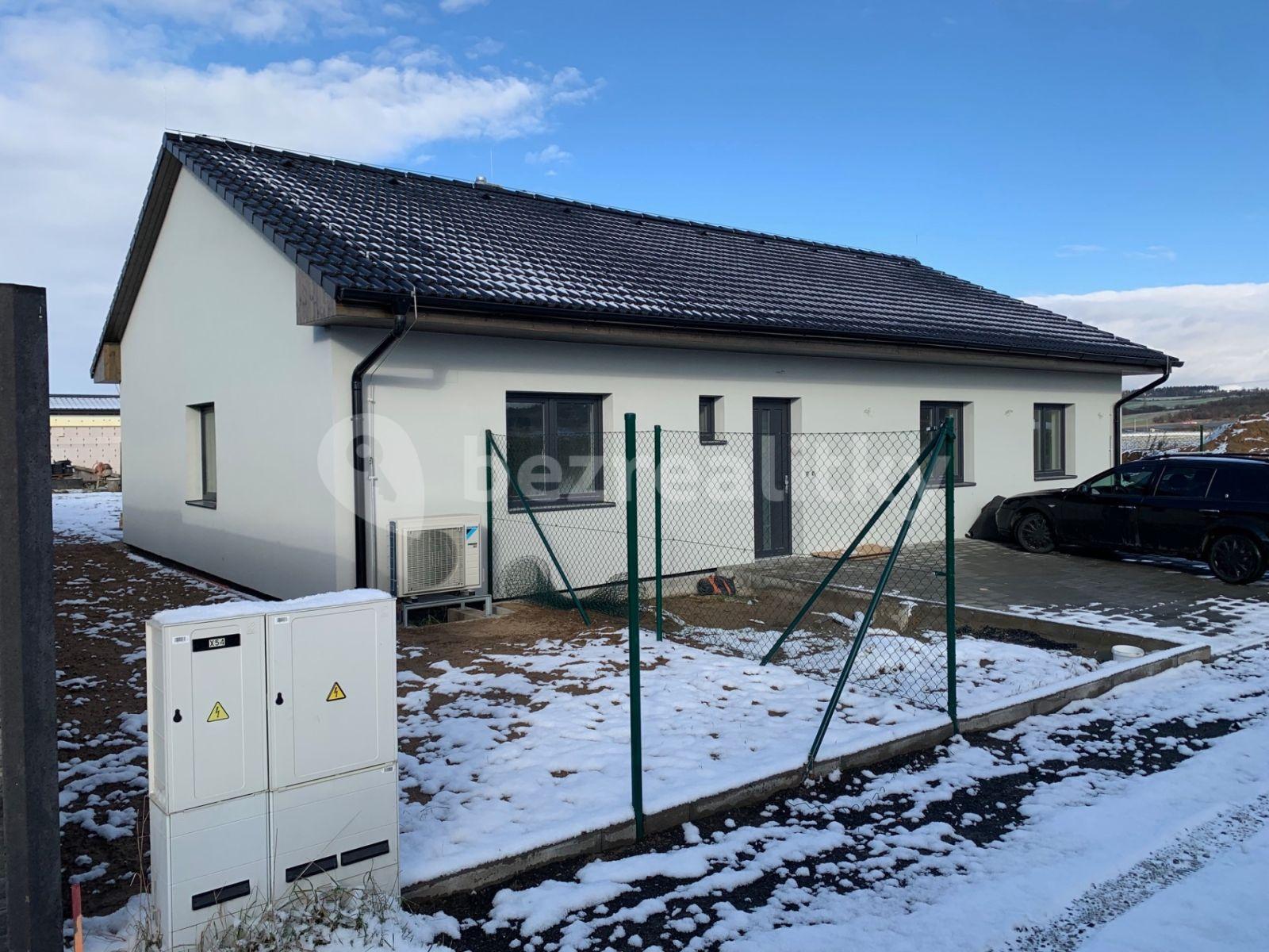 house for sale, 147 m², Tuhaň, Středočeský Region