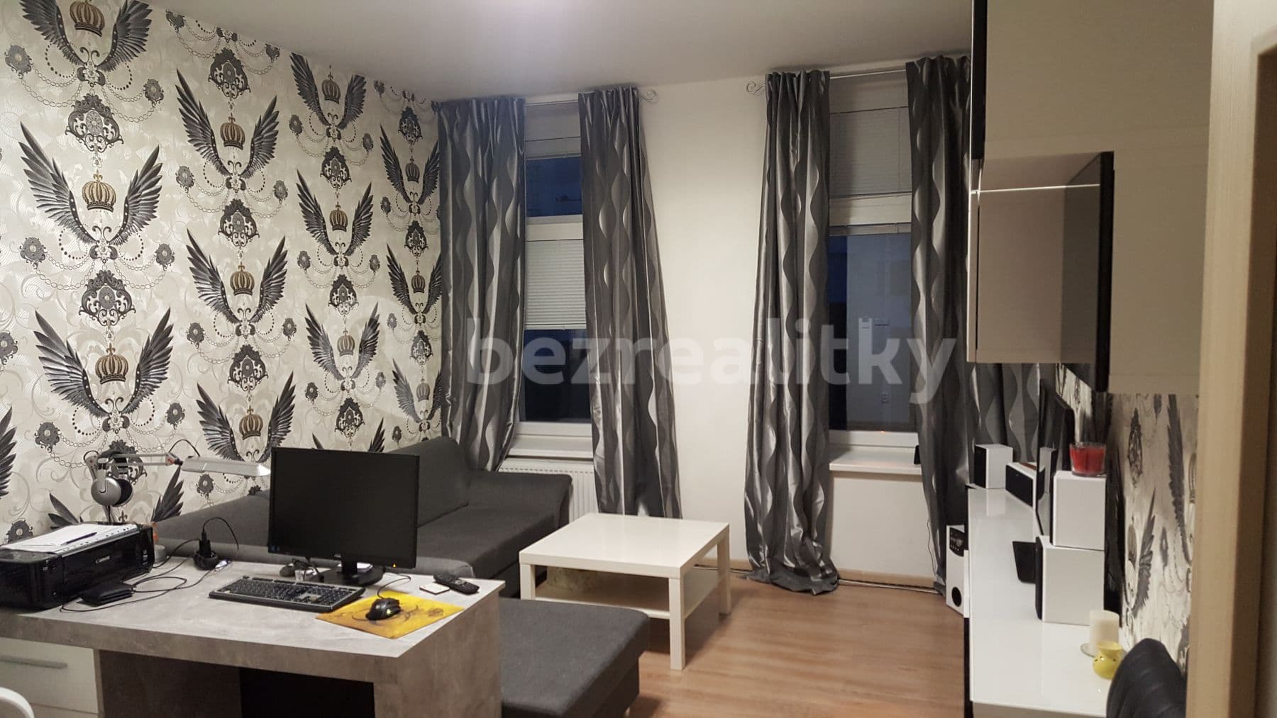 2 bedroom with open-plan kitchen flat to rent, 54 m², bratří Mrštíků, Brno, Jihomoravský Region 2 bedroom with open-plan kitchen flat to rent, 54 m², bratří Mrštíků, Brno, Jihomoravský Region