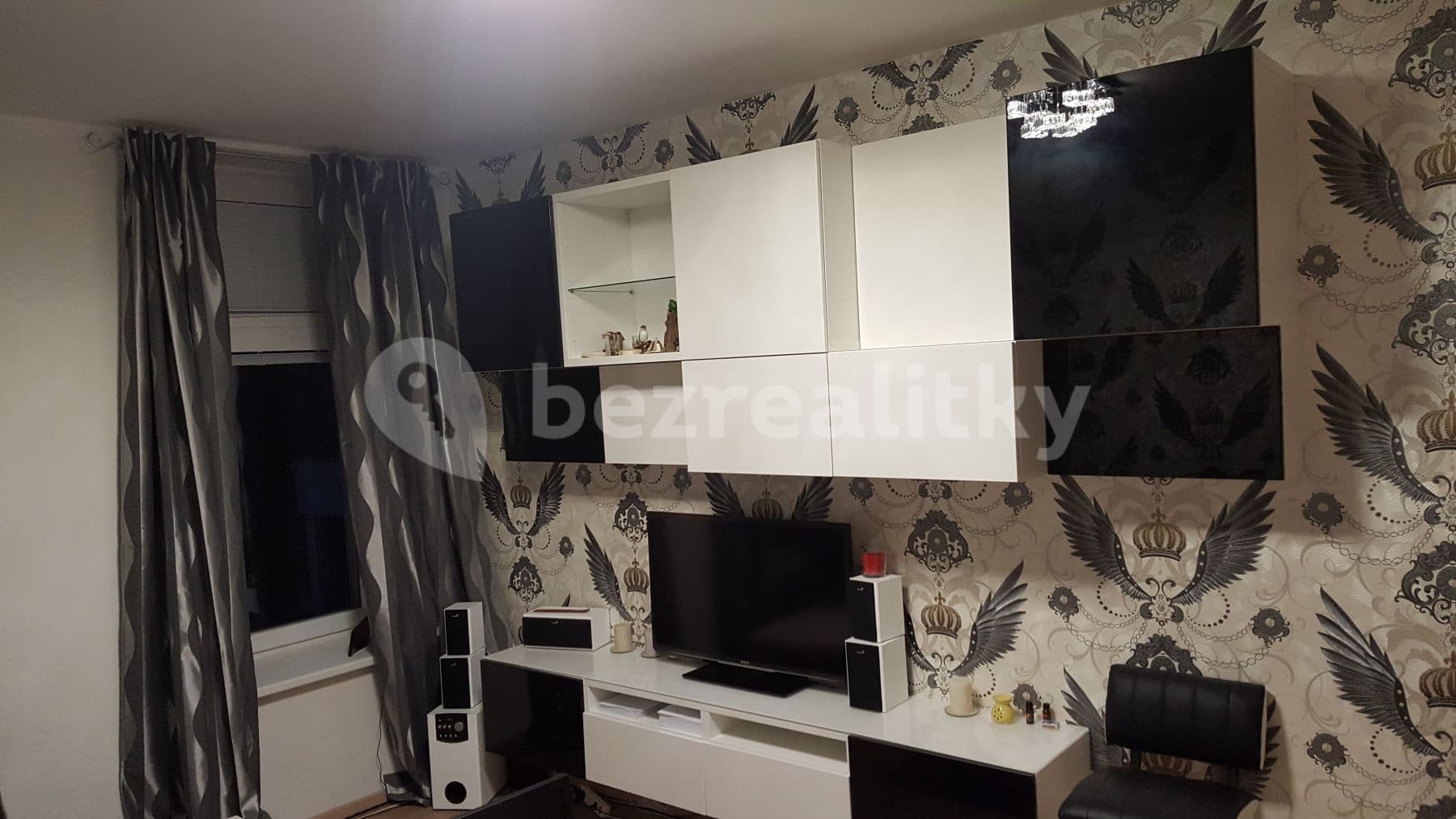 2 bedroom with open-plan kitchen flat to rent, 54 m², bratří Mrštíků, Brno, Jihomoravský Region 2 bedroom with open-plan kitchen flat to rent, 54 m², bratří Mrštíků, Brno, Jihomoravský Region